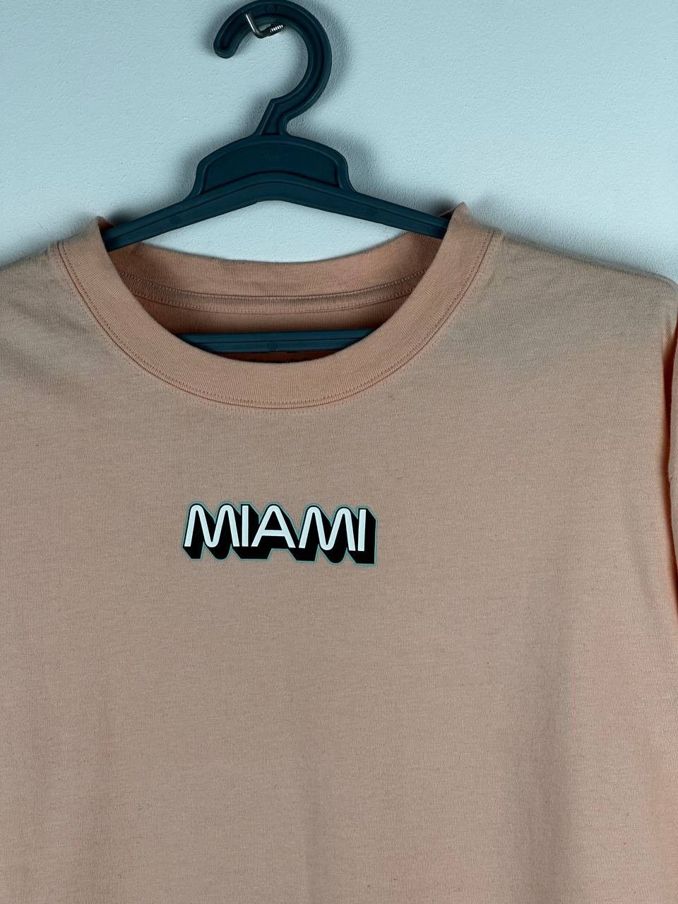 Formula 1 Formula 1 Miami Gran Prix Peach LS T Shirt Size US L / EU 52-54 / 3 - 4 Thumbnail