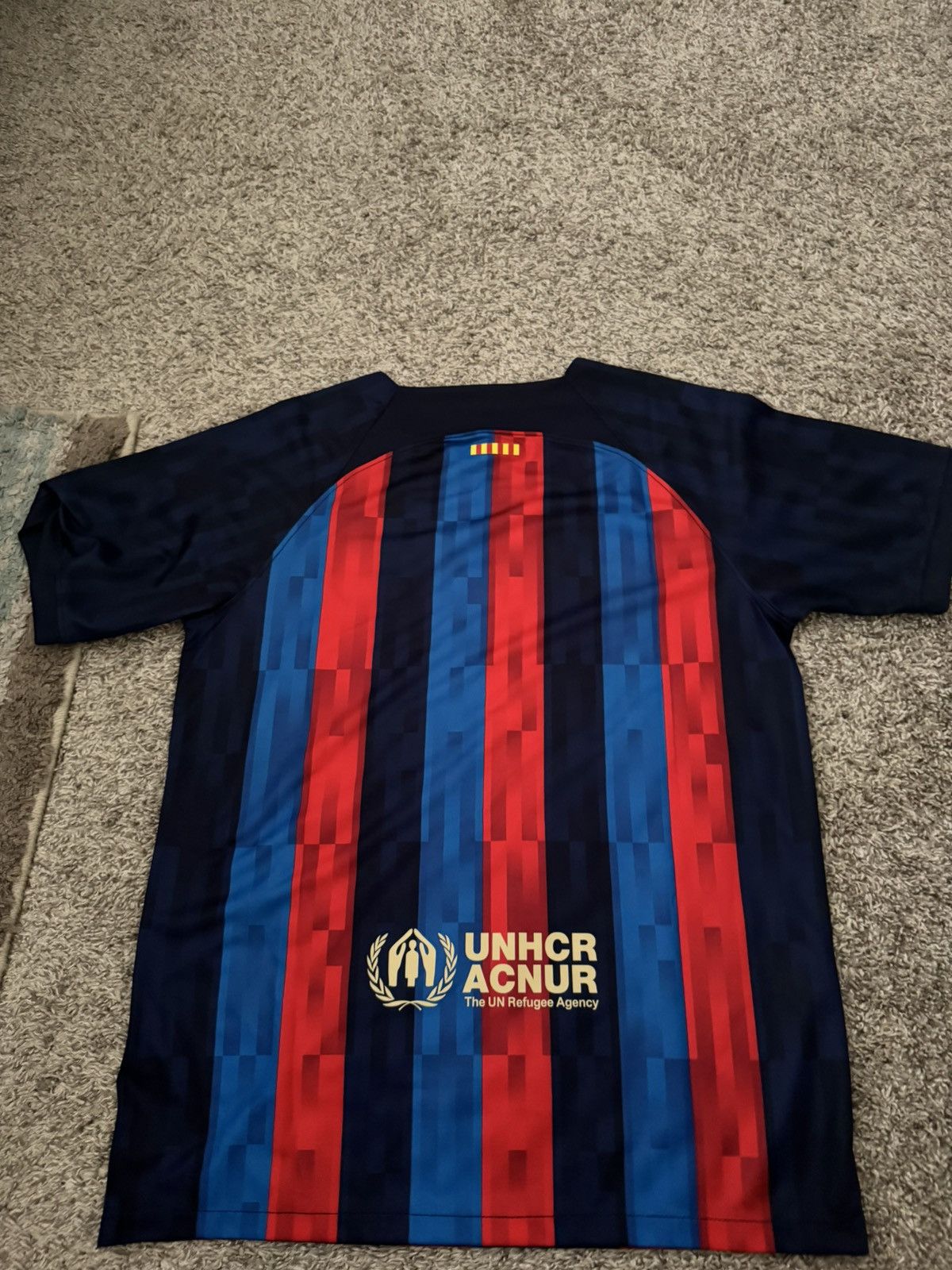 Other 2022-2023 F.C Barcelona kit Size US M / EU 48-50 / 2 - 2 Thumbnail