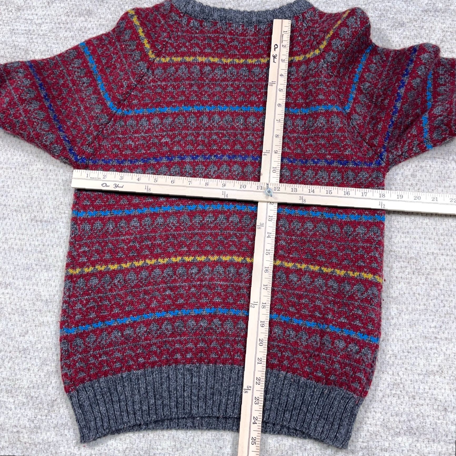 McGregor VINTAGE McGregor Sweater Geometric Knit Wool Red Mens Medium Crew Neck 90s Classic Logo Geometric Pattern 90s Mens Size US M / EU 48-50 / 2 - 6 Thumbnail