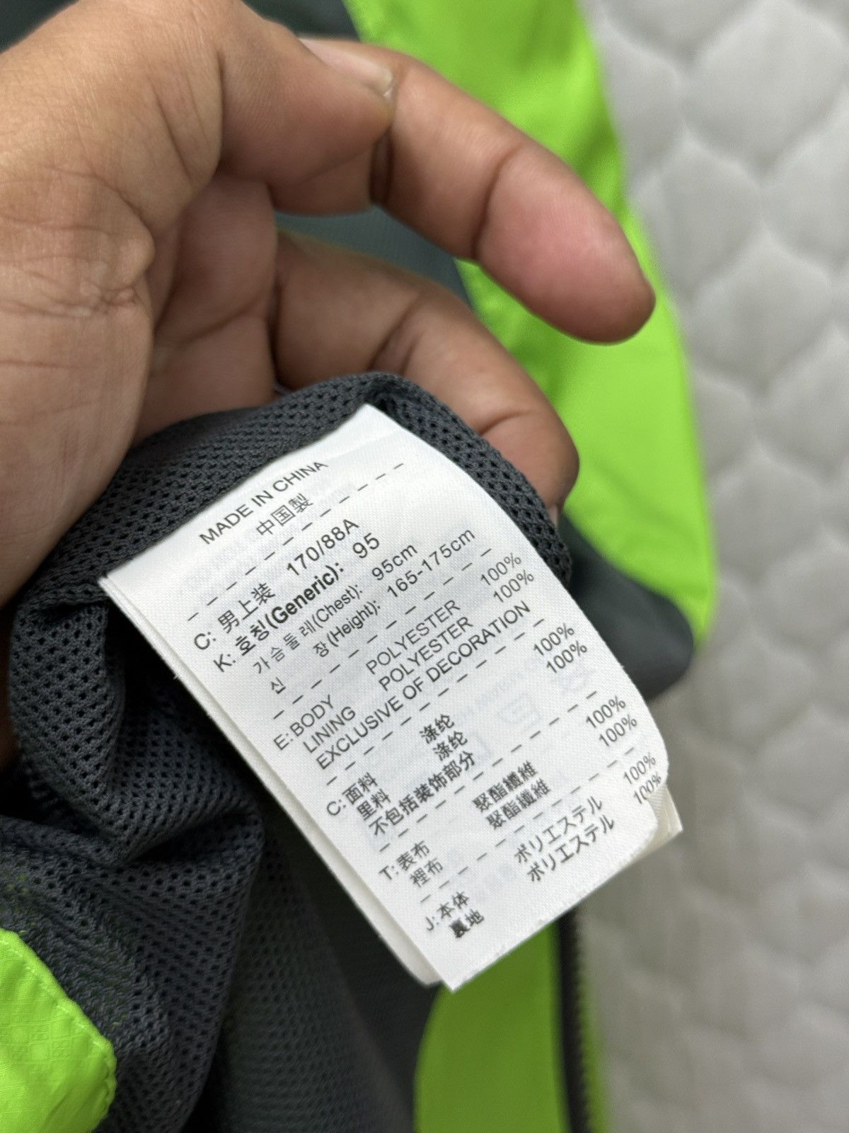 Nike 🔥🔥🔥STEALS NIKE HOODIE LIGHT JACKET Size US M / EU 48-50 / 2 - 10 Thumbnail