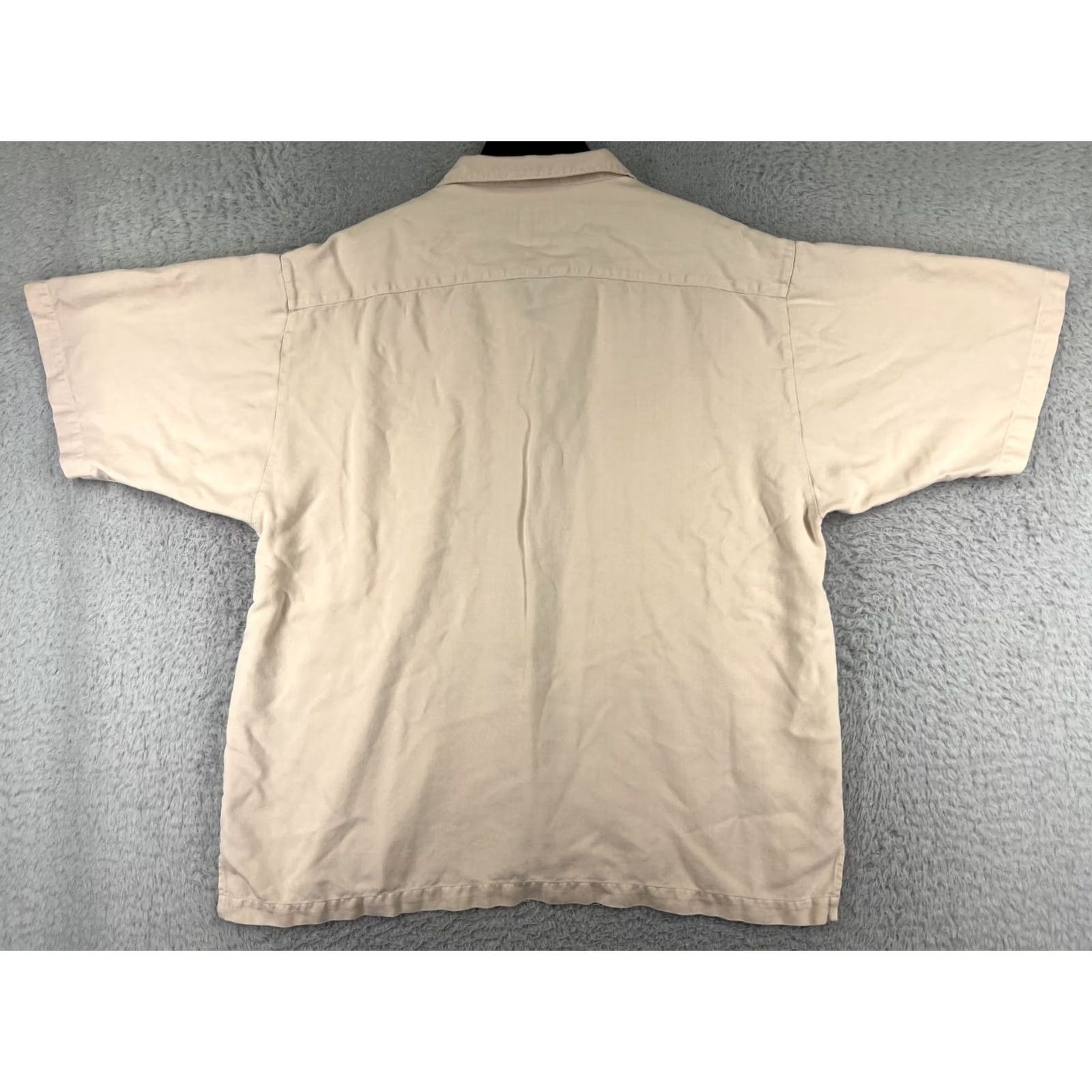 Tommy Bahama Tommy Bahama Shirt Mens XL Beige 100% Silk Button-Up Herringbone Aloha Beach Vacation Resort Shirt Mens XL Beige Silk Button-Up Size US XL / EU 56 / 4 - 2 Thumbnail