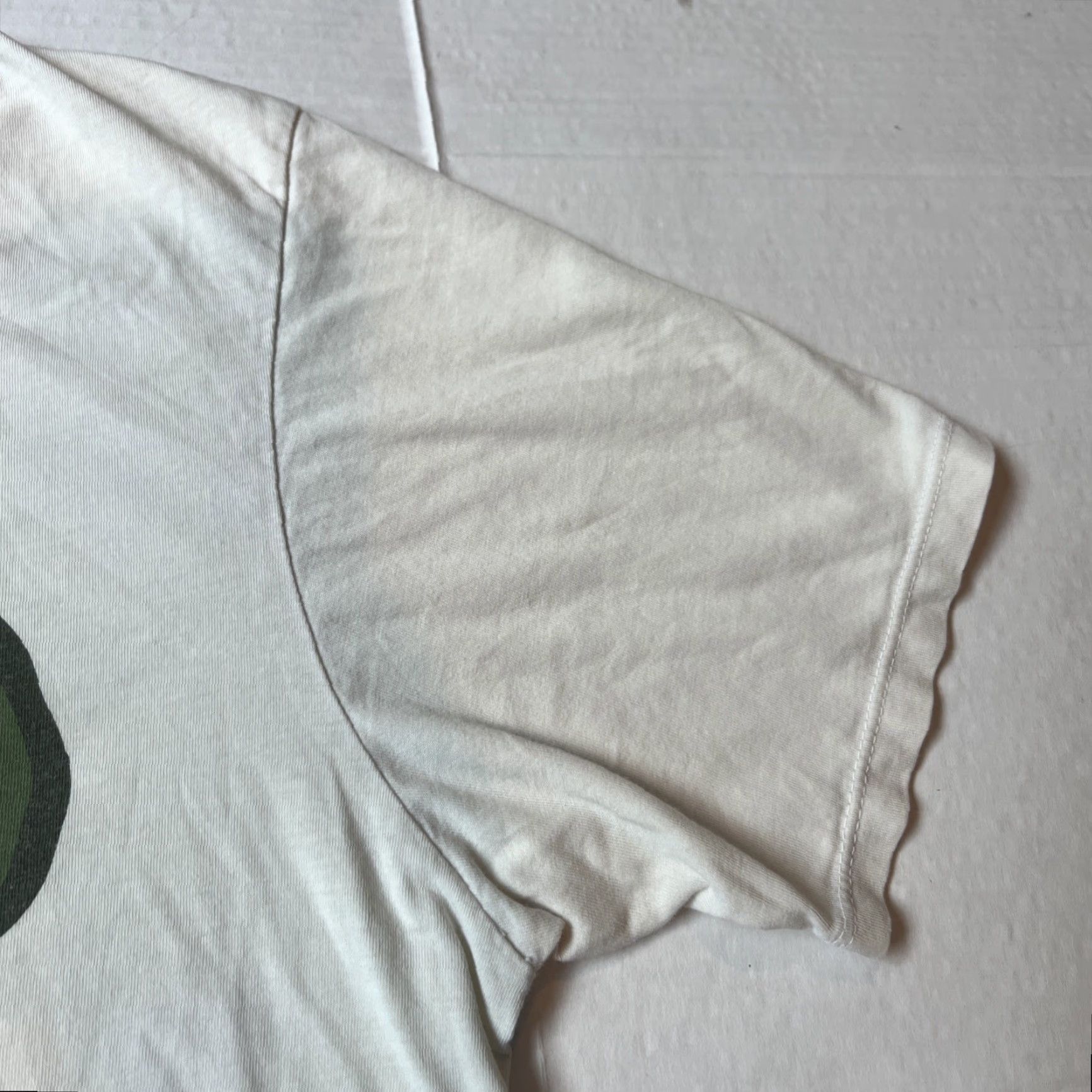 Vintage VINTAGE Mollusk California Surfboards Avocado Shirt Large Beige Men Short Sleeve Crew Neck Graphic Print Surfer California Beach 2010-2019 Size US L / EU 52-54 / 3 - 5 Thumbnail
