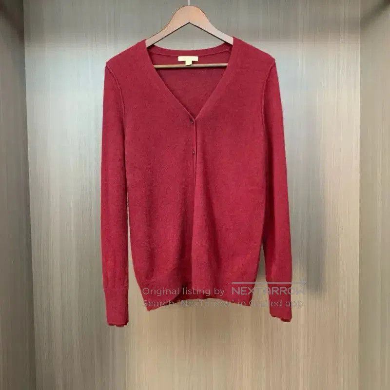 Burberry Burberry Red Wool Long Sleeve Sweater. Size M / US 6-8 / IT 42-44 - 1 Thumbnail