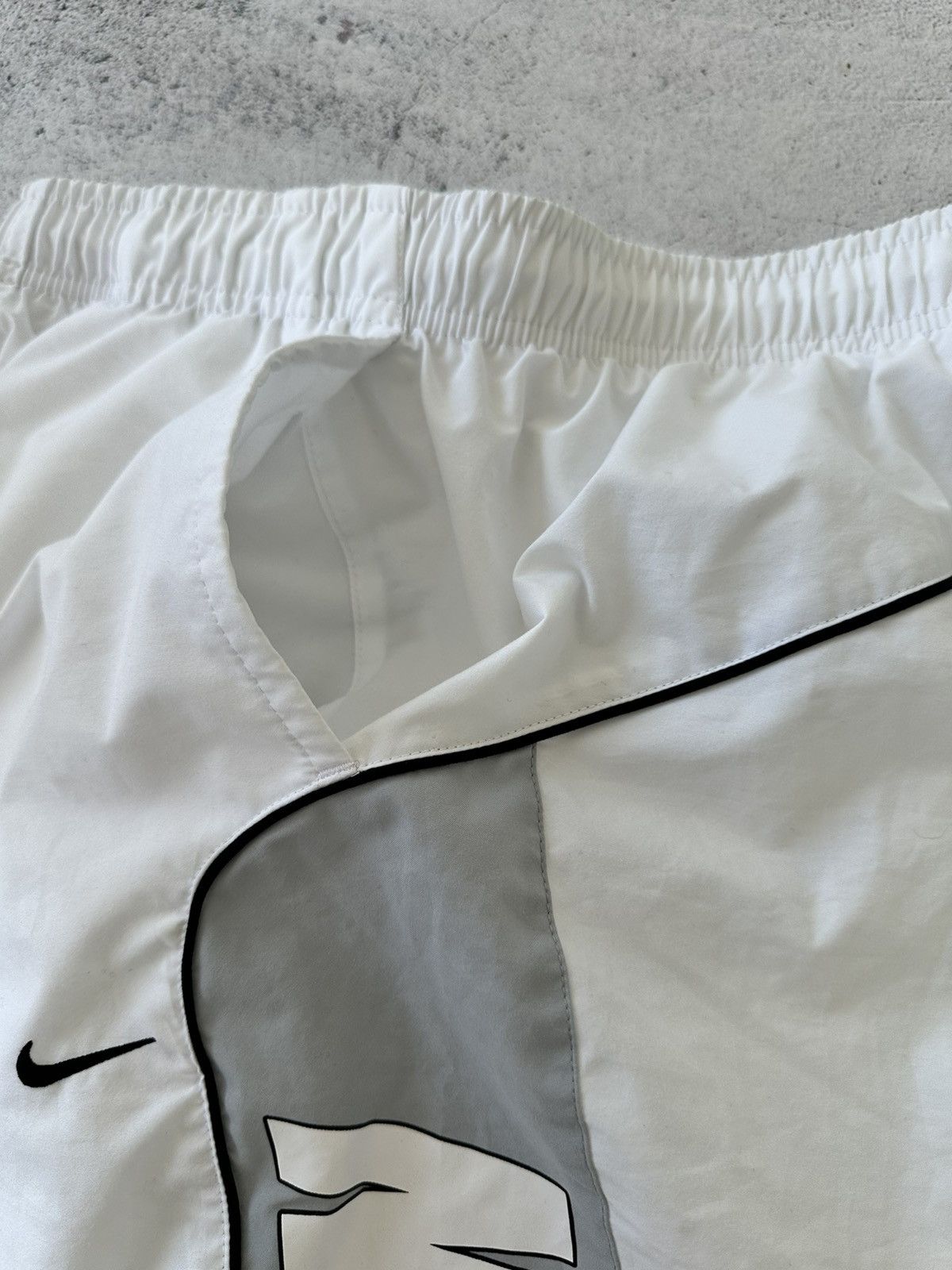 Nike × Vintage Vintage Nike Y2K drill shorts Size US 32 / EU 48 - 9 Thumbnail