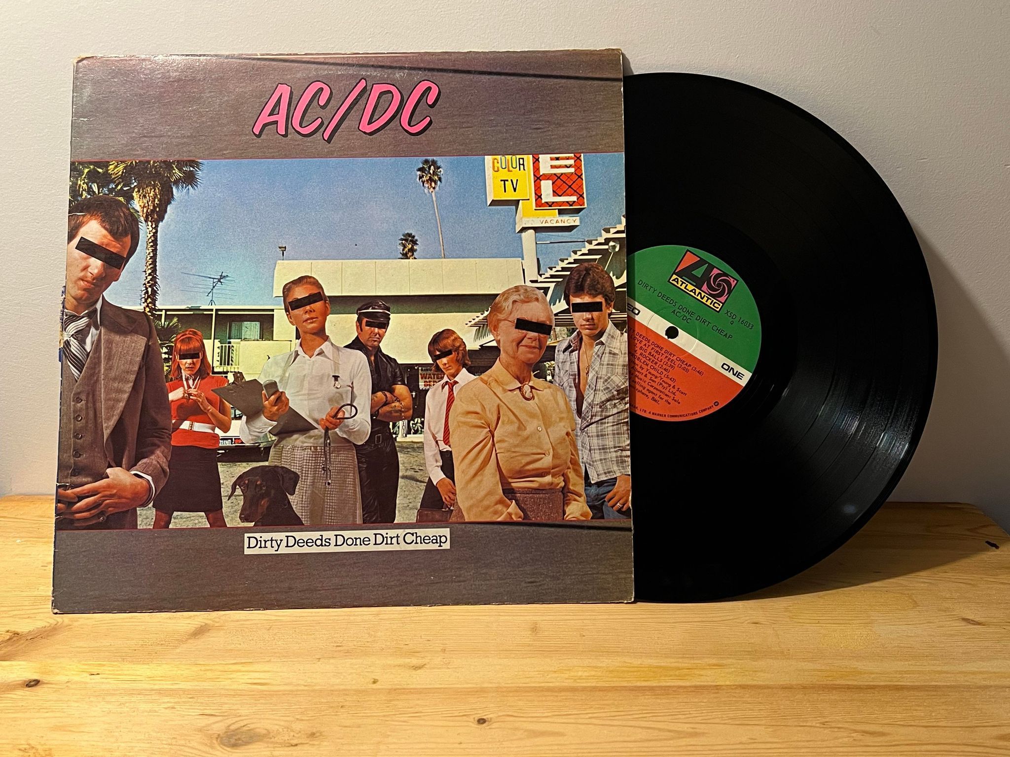 Vintage AC/DC Classic Rock Vinyl Record VG+ 1 | Grailed