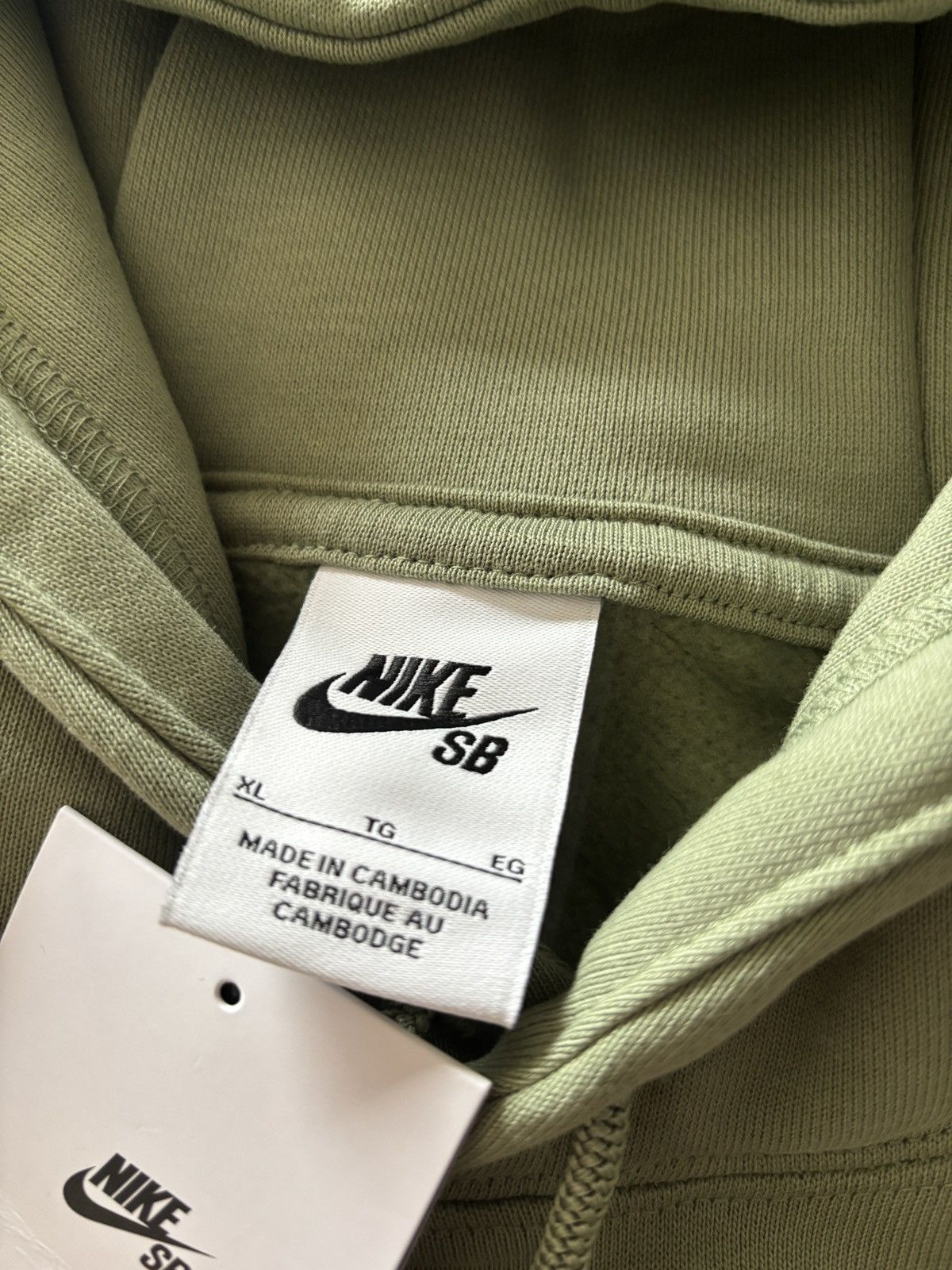 Born X Raised × Nike Nike sb x born X raised “ on the turf hoodie “ Size US XL / EU 56 / 4 - 7 Thumbnail