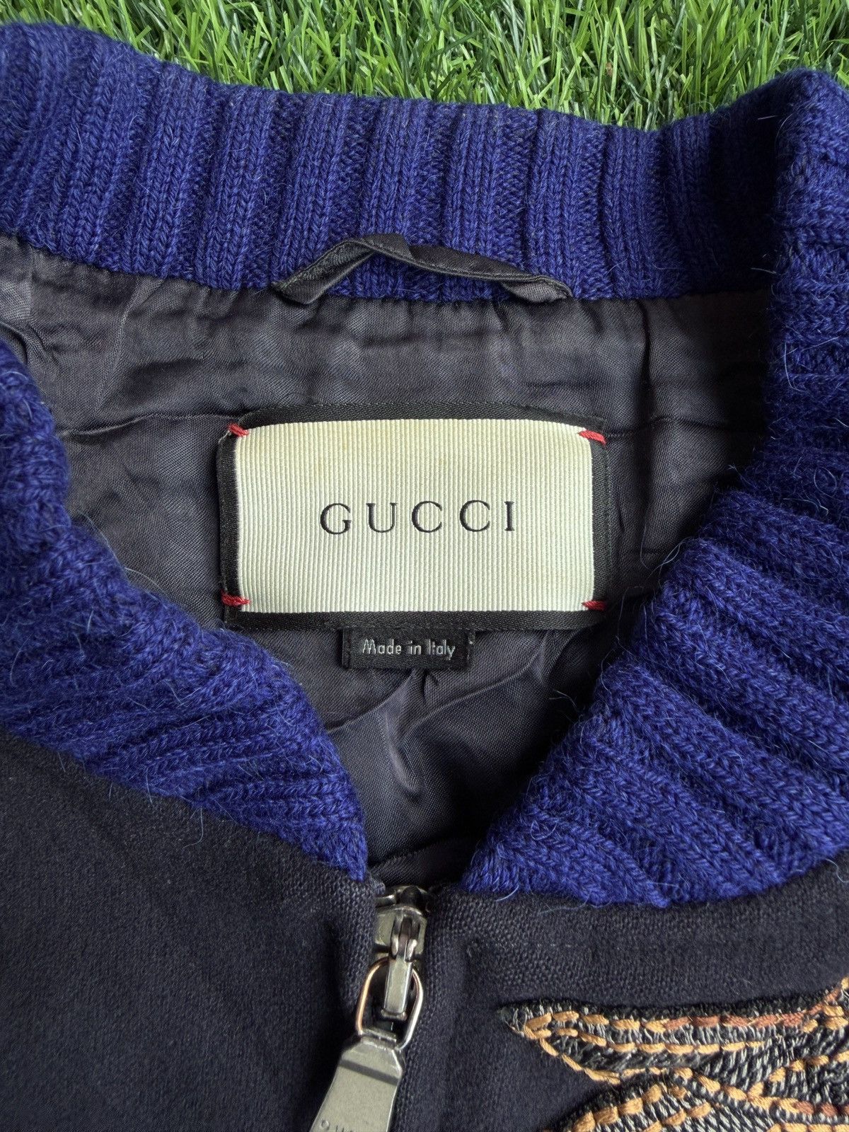 Gucci Bee embroidered wool Bomper Size US L / EU 52-54 / 3 - 7 Thumbnail