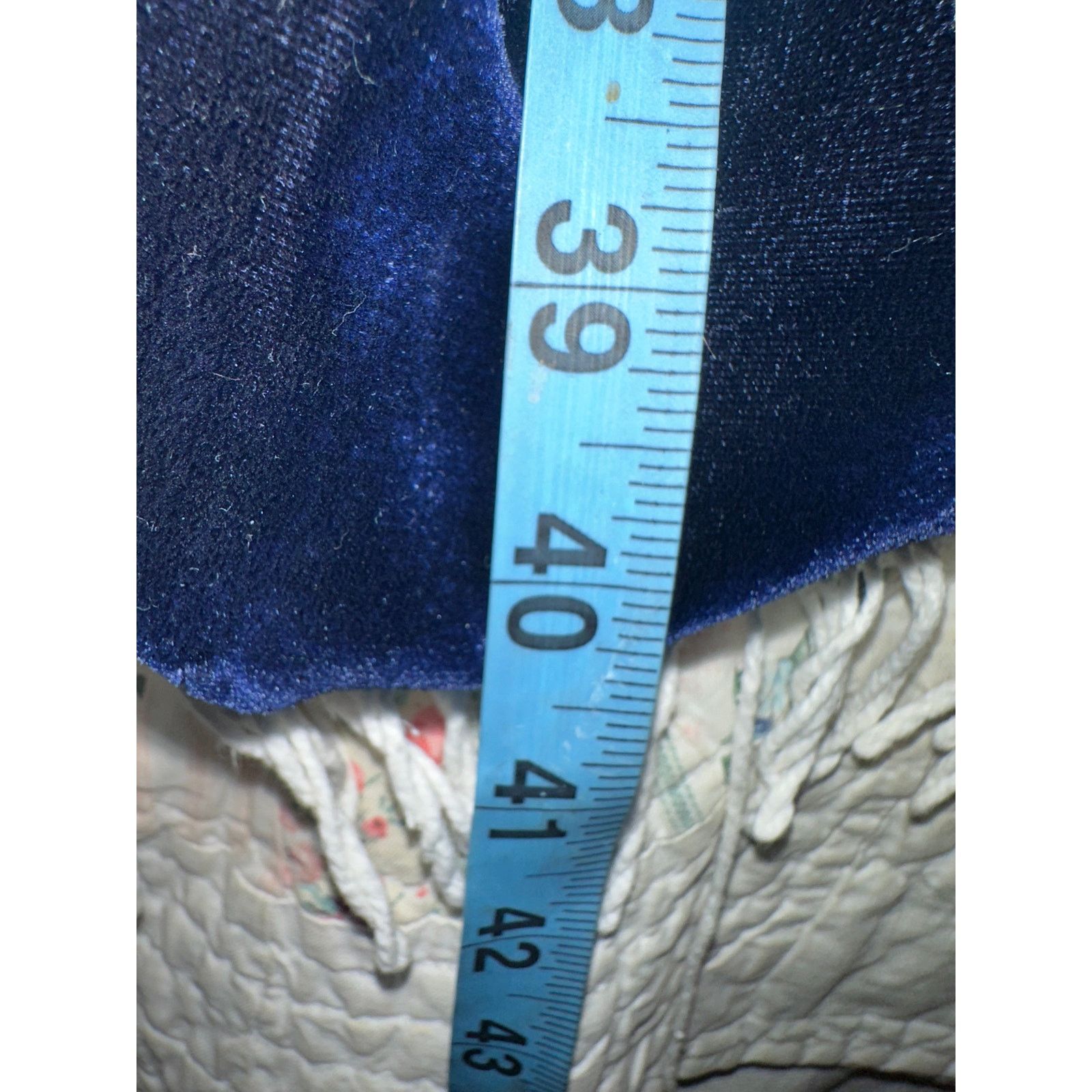 Ralph Lauren VINTAGE 80's RALPH LAUREN NAVY VELVET WRAP MIDI DRESS Size XS / US 0-2 / IT 36-38 - 11 Thumbnail