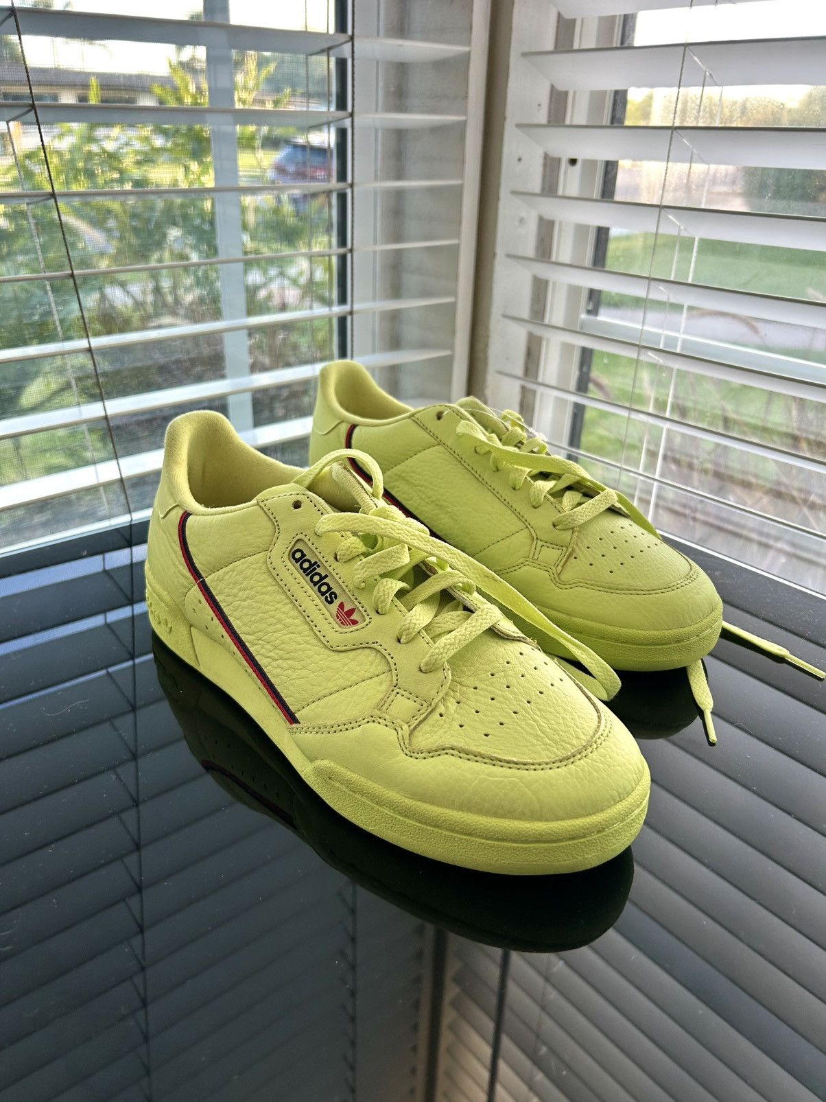 Adidas Adidas Continental 80 Volt Neon Green Leather Sneakers Size US 8.5 / EU 41-42 - 2 Thumbnail