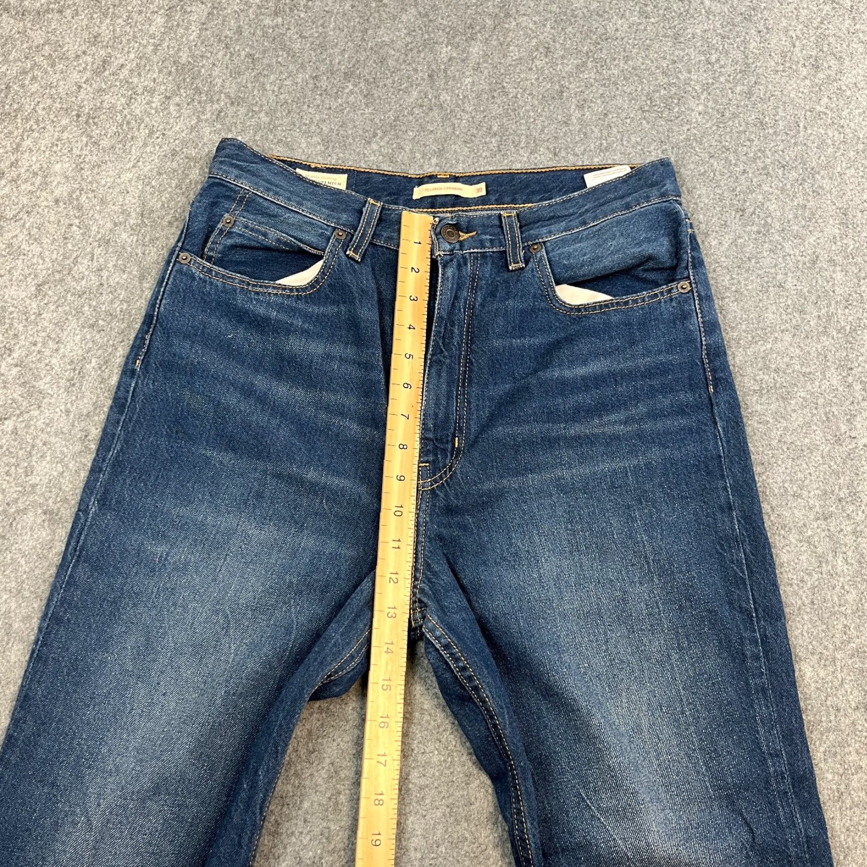 Levi's Levi's Womens Jeans 70s High Waist Straight 30 30 UK 10 Mid Wash Blue Premium Denim Jeans Womens Tight Straight Mens Womens Size 32" / US 10 / IT 46 - 5 Thumbnail