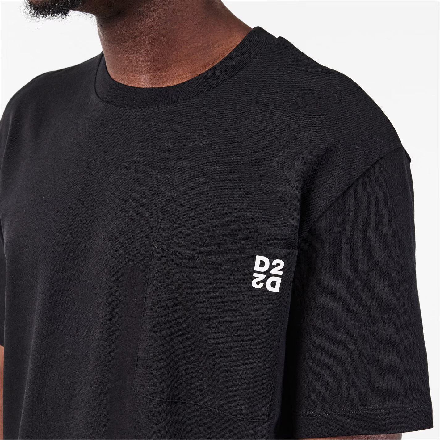 Dsquared2 o1g2r1mq0426 Soft Breathable T-Shirt in Black Size US S / EU 44-46 / 1 - 4 Thumbnail