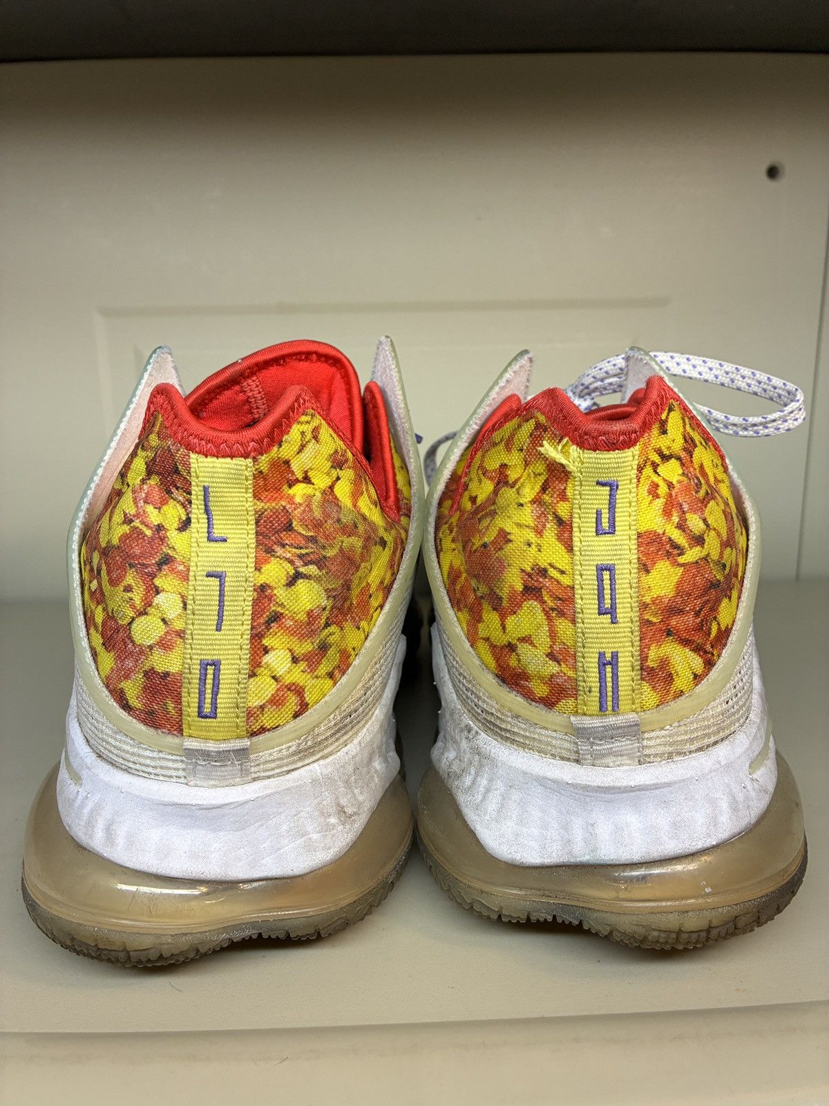Other Nike LeBron 19 Low Magic Fruity Pebbles James Men Size 13 Size US 13 / EU 46 - 3 Thumbnail