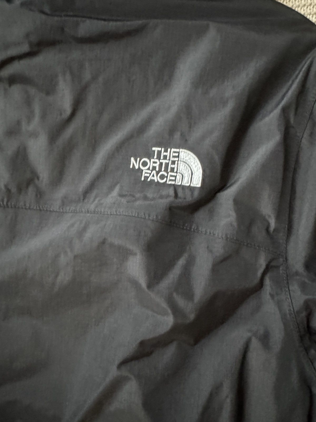 The North Face The North Face Lightweight windbreaker/raincoat in Size M Size US M / EU 48-50 / 2 - 3 Thumbnail