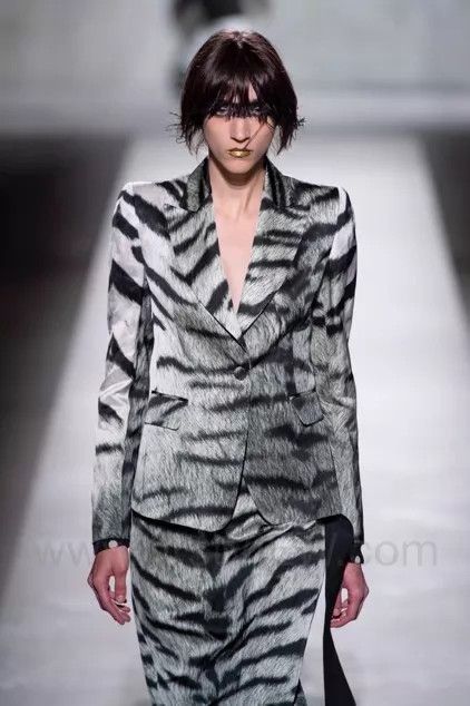 Dries Van Noten Dries Van Noten 20SS Leopard Print Blazer 36 Size XS / US 0-2 / IT 36-38 - 8 Thumbnail
