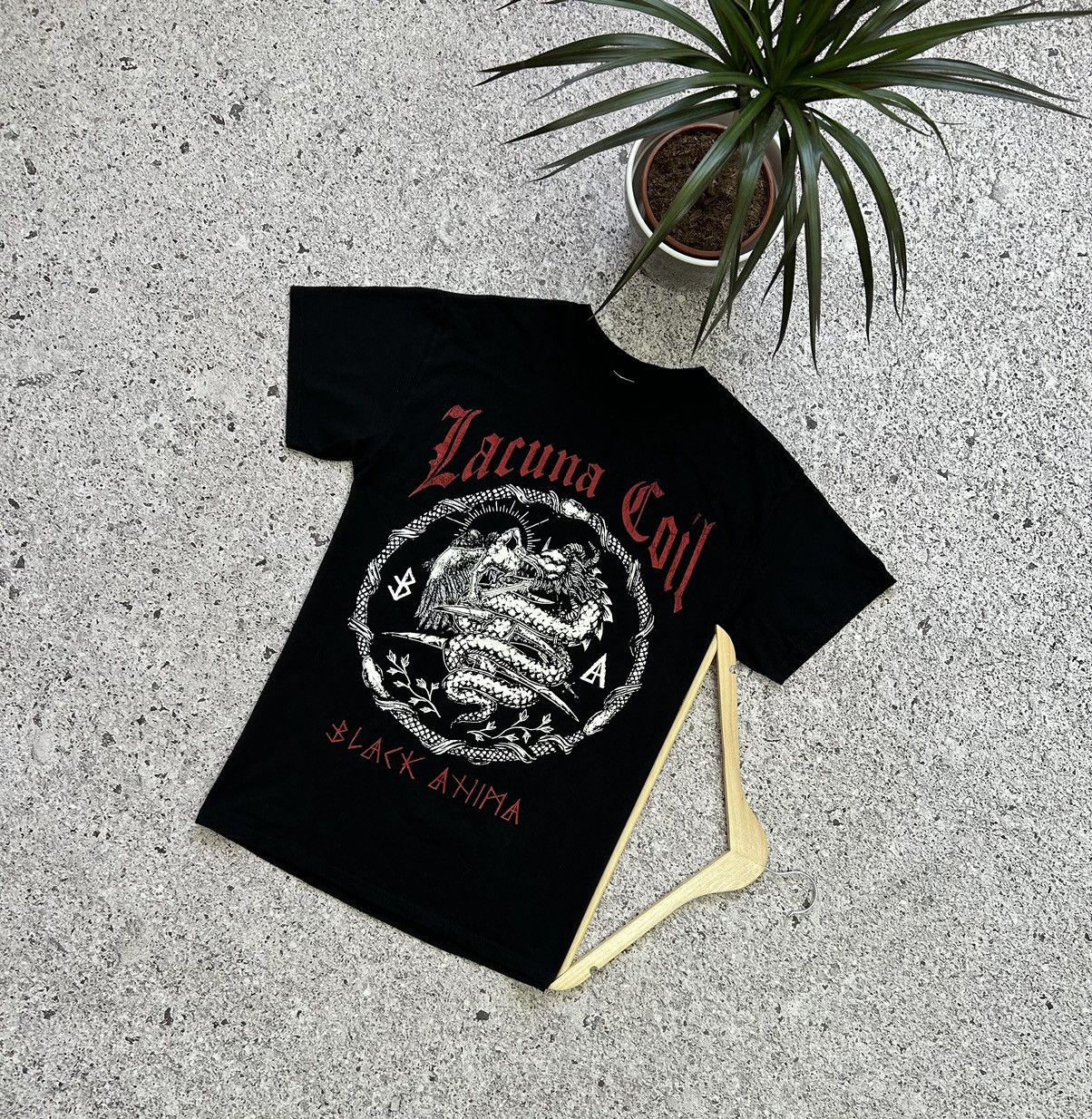 Band Tees × Vintage Vintage Lacuna Coil Black Ahima Band Rock T-Shirt 2019 Size US S / EU 44-46 / 1 - 1 Thumbnail