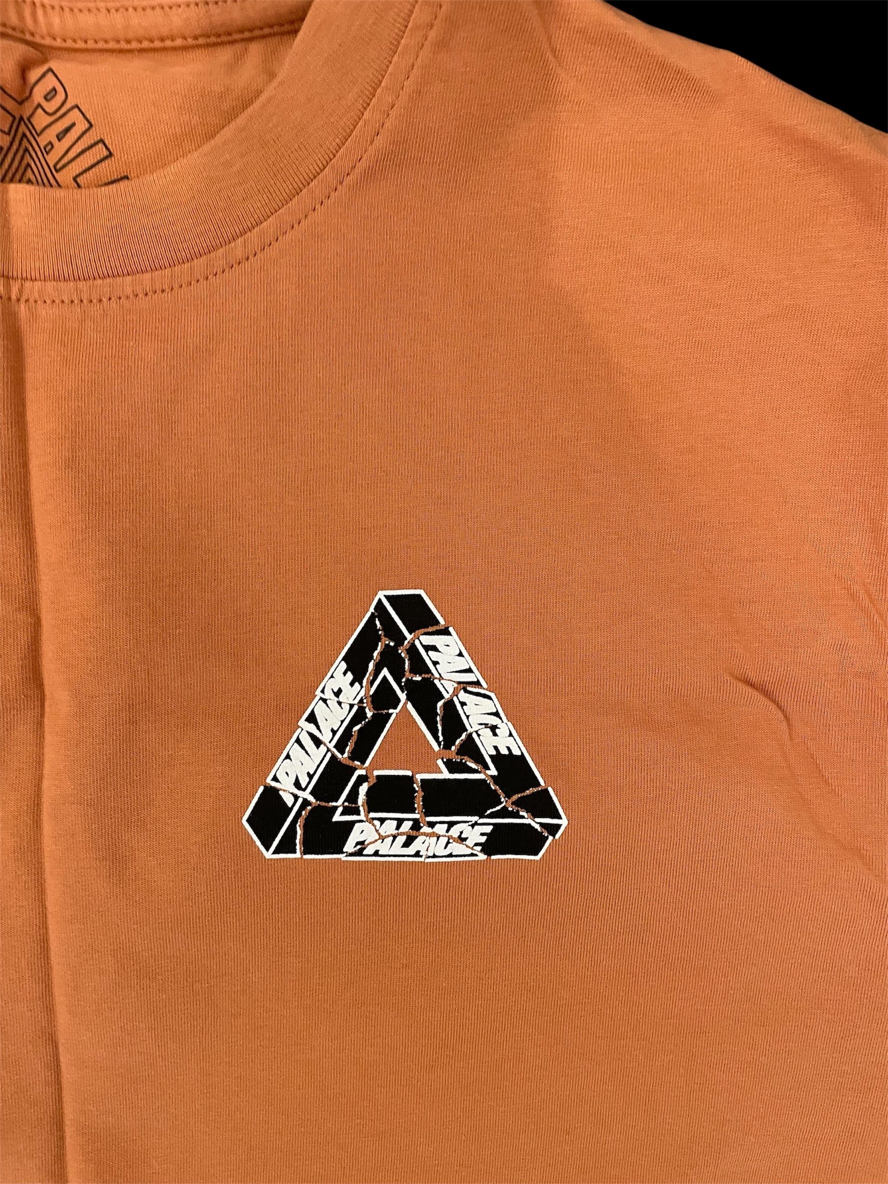 Palace T-shirt Palace Tri-Ripped Melted Sugar Size US XL / EU 56 / 4 - 3 Thumbnail