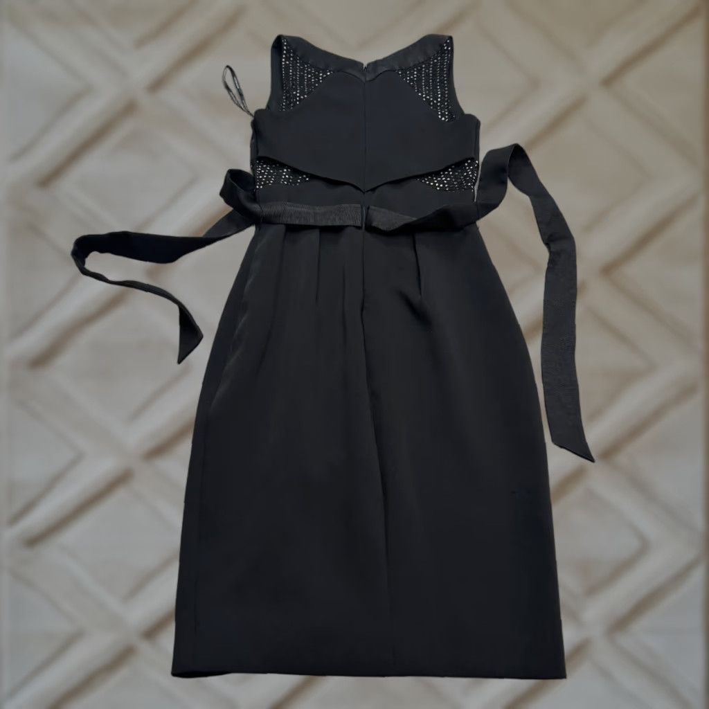Karen Millen Karen Millen Knee Length Cut Out Pencil Sheath Dress Womens 4 Black Sleeveless Size S / US 4 / IT 40 - 1 Thumbnail