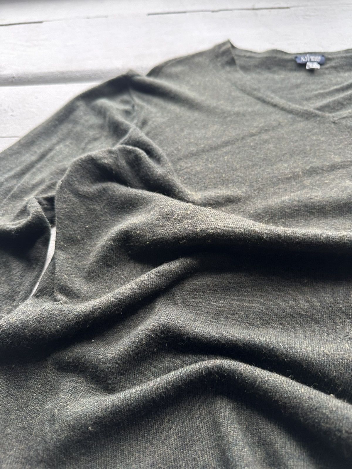 Armani 🚨ARMANI JEANS LONGSLEEVE SWEATER VNTG 90s Italy V NECK Size US XL / EU 56 / 4 - 8 Thumbnail