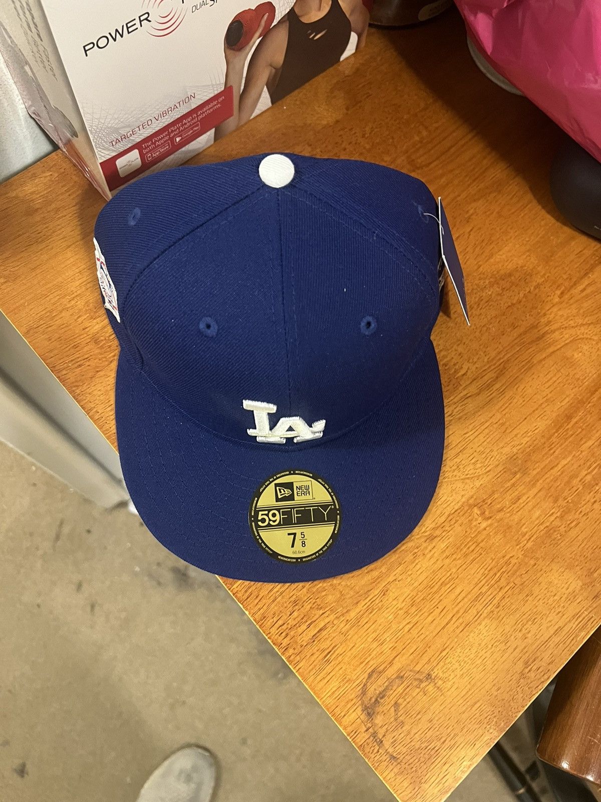 UNDEFEATED x Los Angeles Dodgers 7-5/8