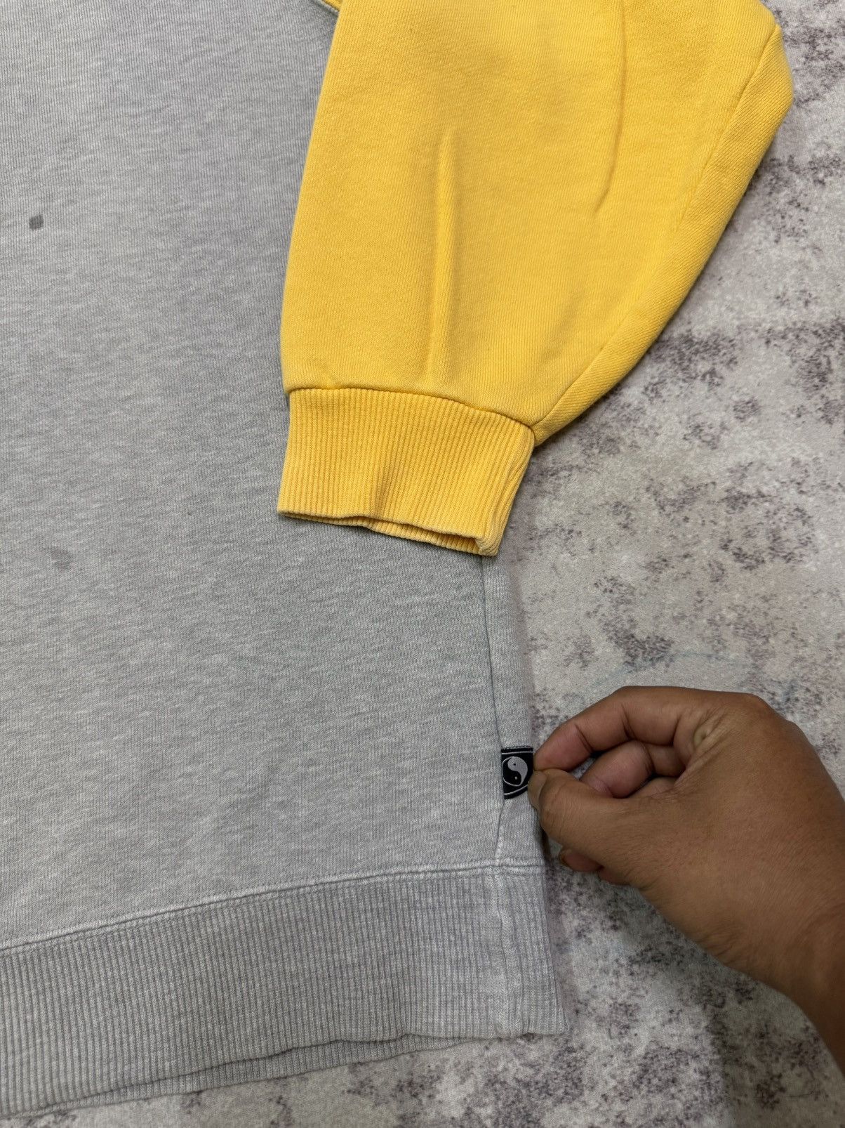 Vintage Vintage T&C Surf Design Hawaii Raglan Sleeve Sweatshirt Size US XL / EU 56 / 4 - 5 Thumbnail