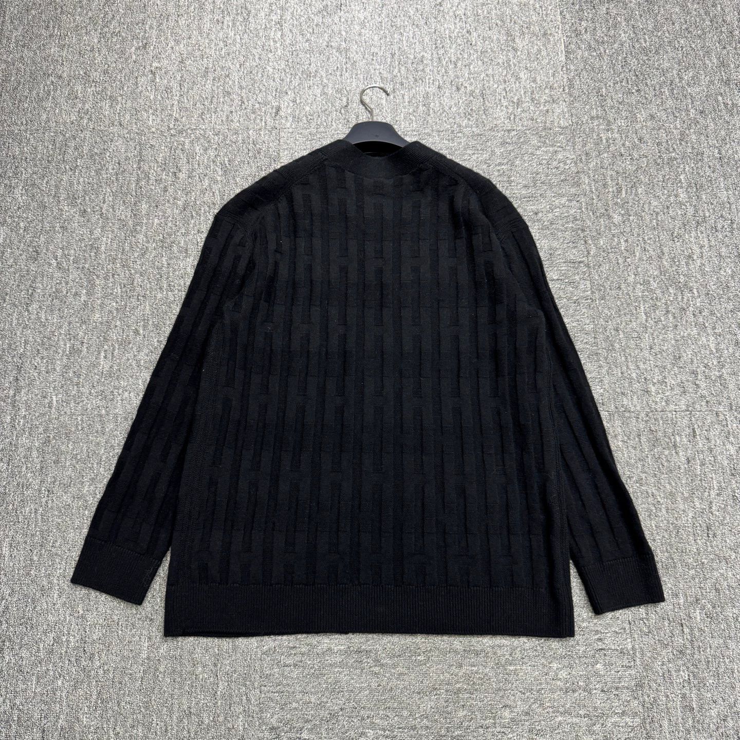 Hermes Hermes H Print Wool Knit Cardigan 40 98 New Size M / US 6-8 / IT 42-44 - 5 Thumbnail