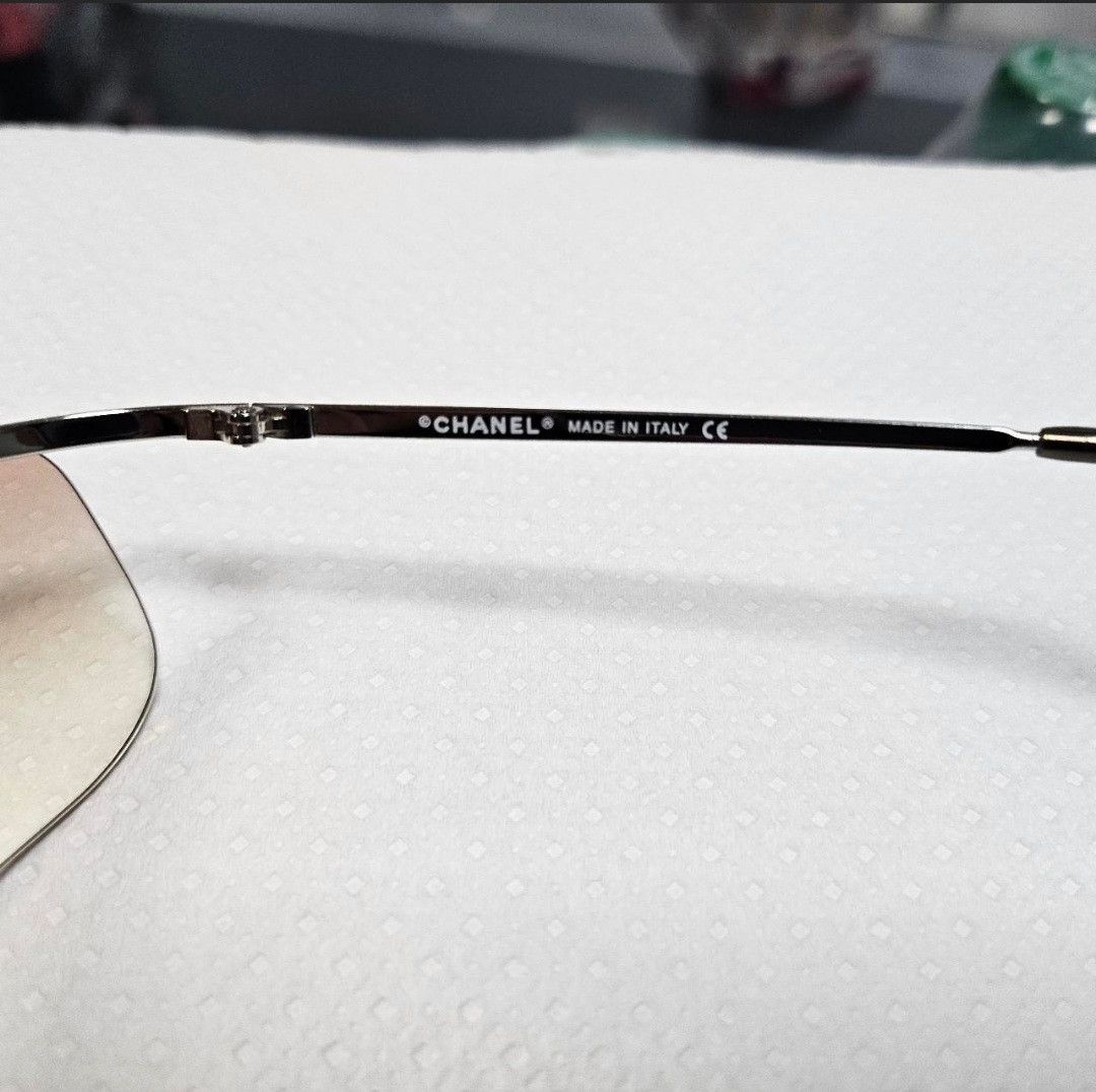 Chanel Vintage 2000s Chanel sunglasses Size ONE SIZE - 7 Thumbnail