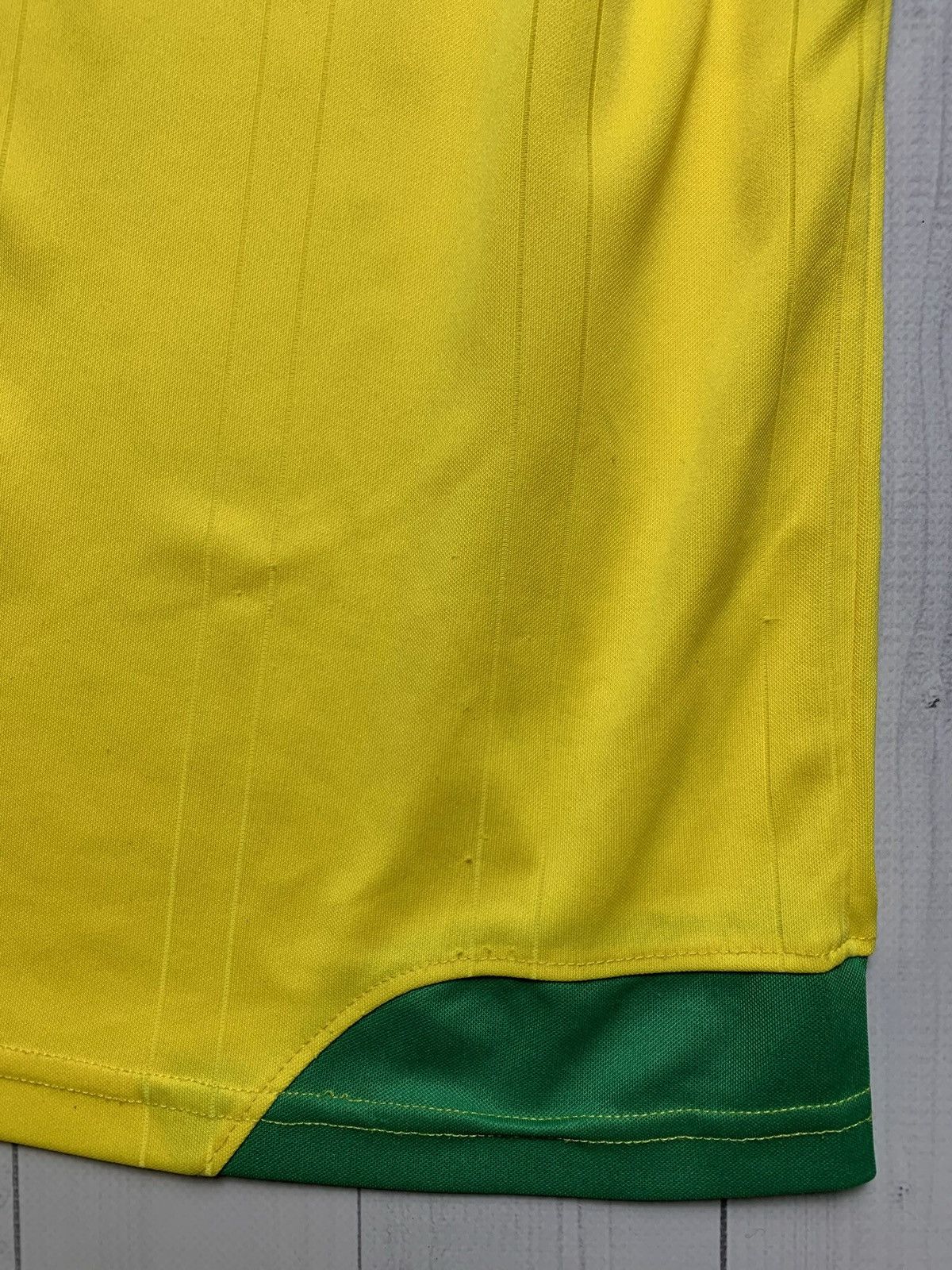 Vintage Vintage Norwich soccer jersey size M yellow XARA Size US M / EU 48-50 / 2 - 8 Thumbnail