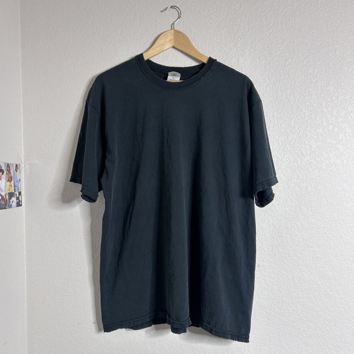 Fruit Of The Loom × Vintage Vintage 90s fruit of the loom faded black blank tee shirt Size US XL / EU 56 / 4 - 1 Thumbnail