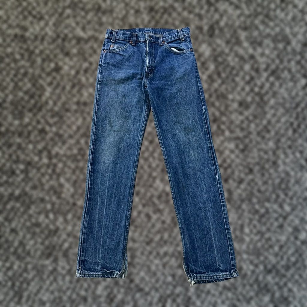 Levi's VINTAGE Levi's 20505-0217 Jeans Blue Denim 32x33 80s Mens Regular Straight 5-Pocket USA Made (Medium Wash) Size US 32 / EU 48 - 1 Thumbnail