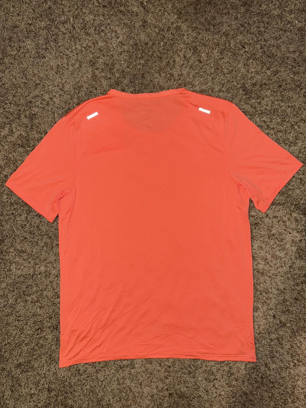 Nike Nike Rise 365 Men's Dri-FIT Short-Sleeve Running Top Sample Size US M / EU 48-50 / 2 - 6 Thumbnail