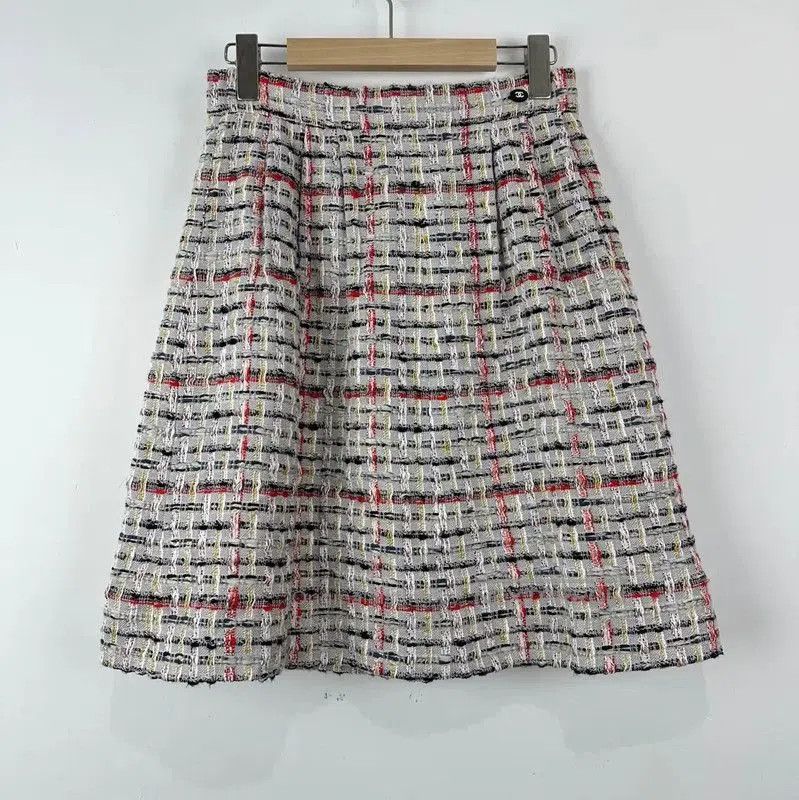 Chanel Chanel Multicolor Cotton Midi Skirt . Size 23" - 1 Thumbnail