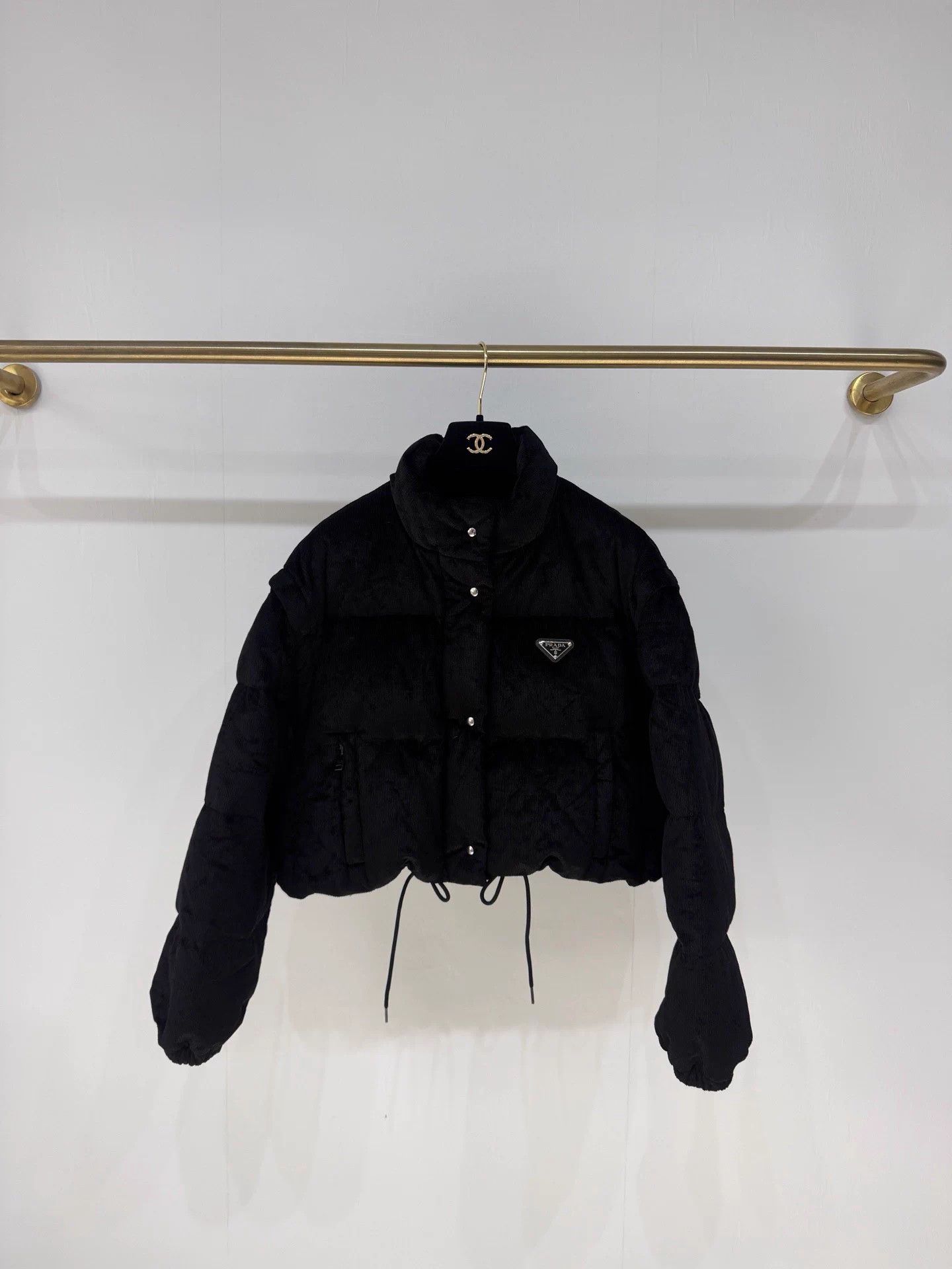 Prada Prada 25FW Velvet Down Coat Detachable Sleeves to Vest Size XS / US 0-2 / IT 36-38 - 1 Thumbnail