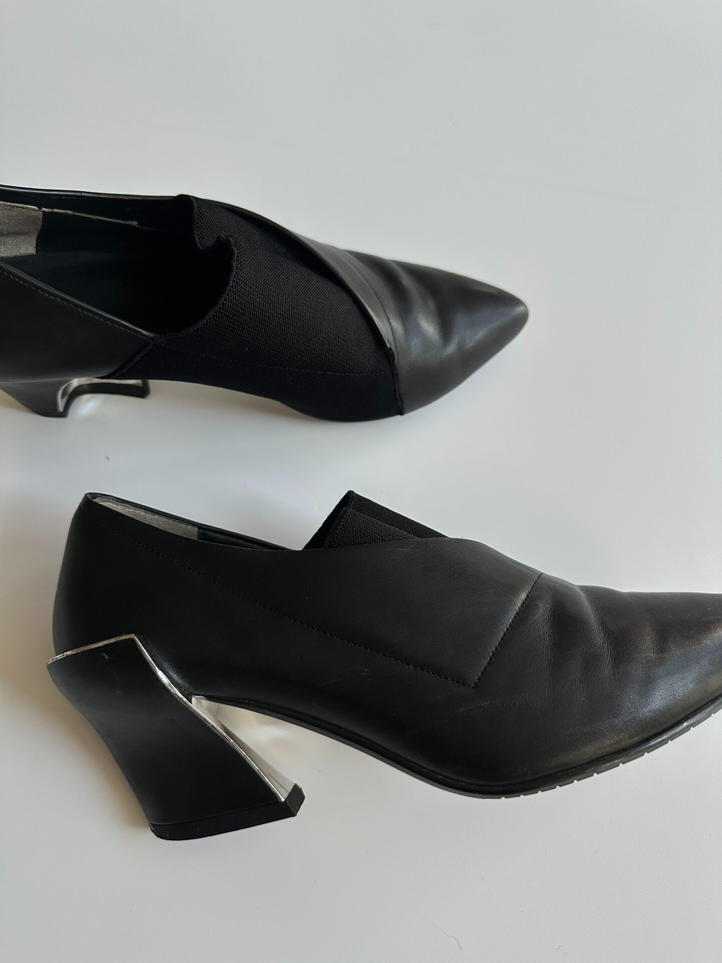 Issey Miyake ISSEY MIYAKE Pointed high heels| Size US 8.5 / IT 38.5 - 3 Thumbnail
