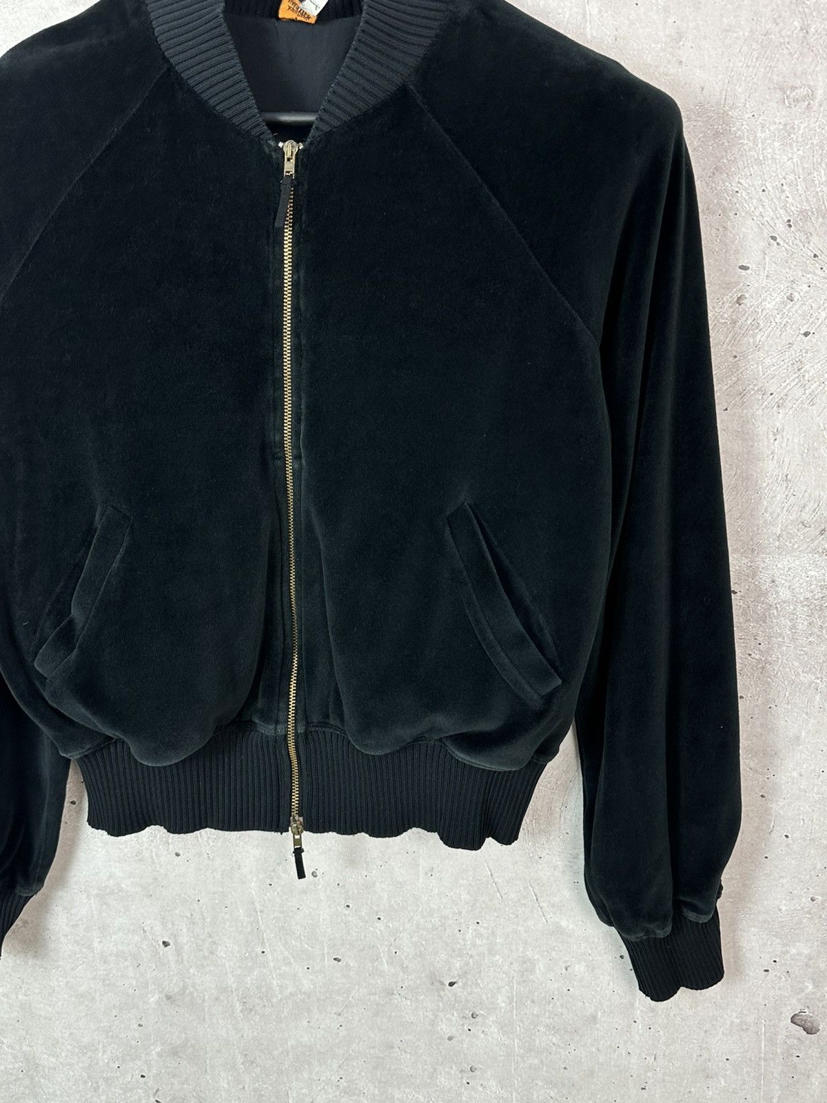 Vintage Jean Paul Gaultier Soleil Vintage Parrots Velour WMNS Bomber Size L / US 10 / IT 46 - 4 Thumbnail