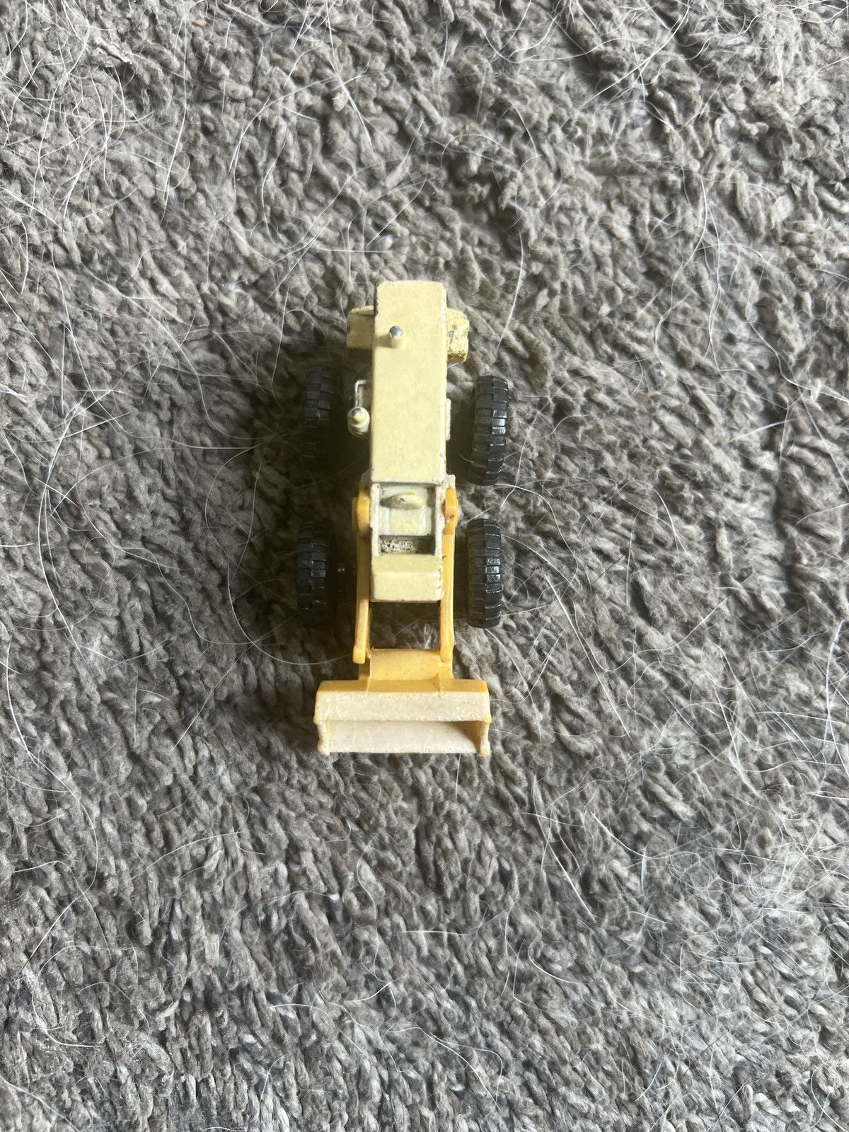 Hypebeast Maisto Tractor Shovel Size ONE SIZE - 3 Thumbnail