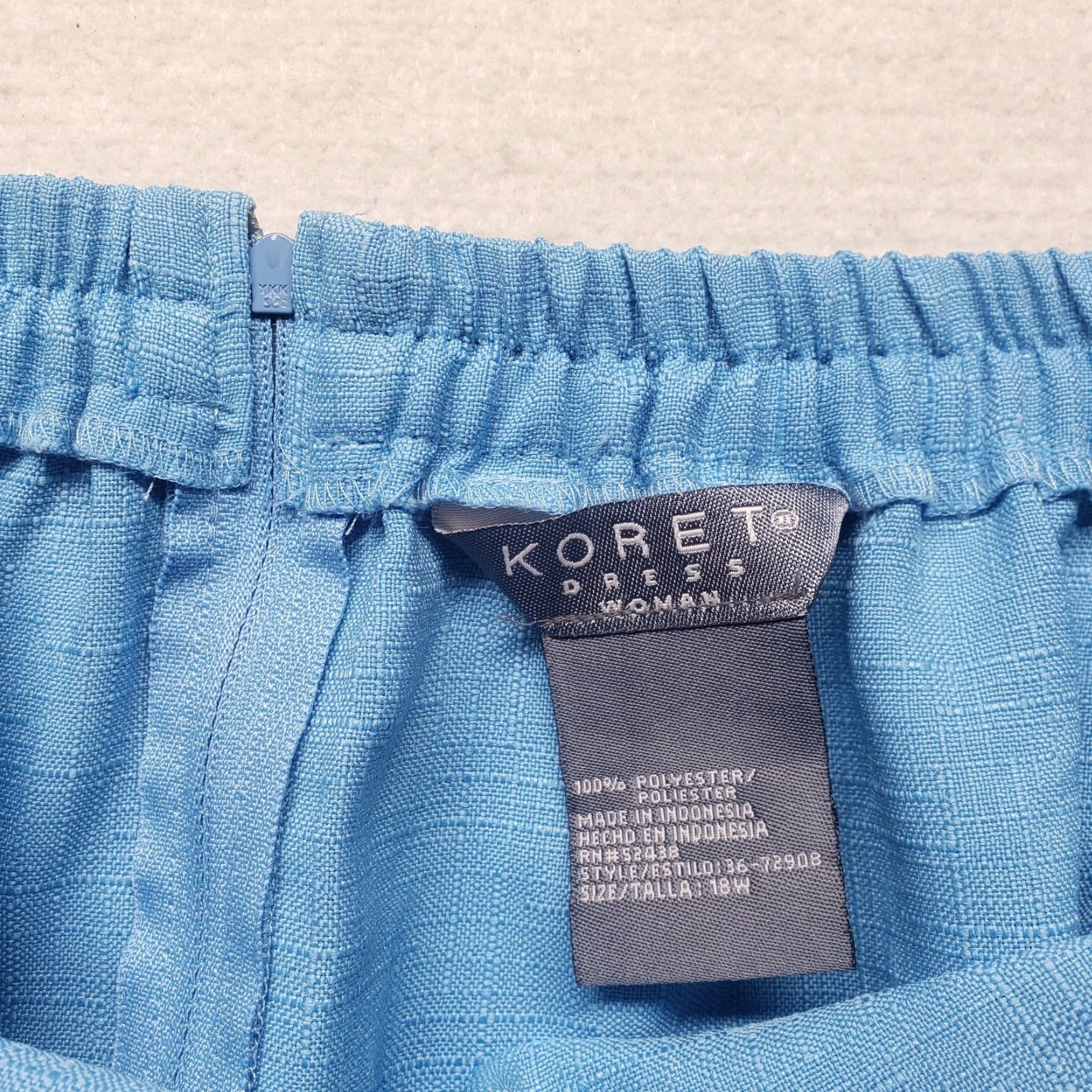 Vintage Koret Skirt Midi Pencil Adult Womens Plus Size 18W Light Blue Blue Pockets Lined Zip 18W Vintage 90s Fall Spring Winter Formal Business Mens Womens Size 40" / US 18 - 2 Thumbnail