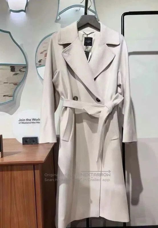 Max Mara MaxMara Cream Wool Winter Coat . Size M / US 6-8 / IT 42-44 - 4 Thumbnail