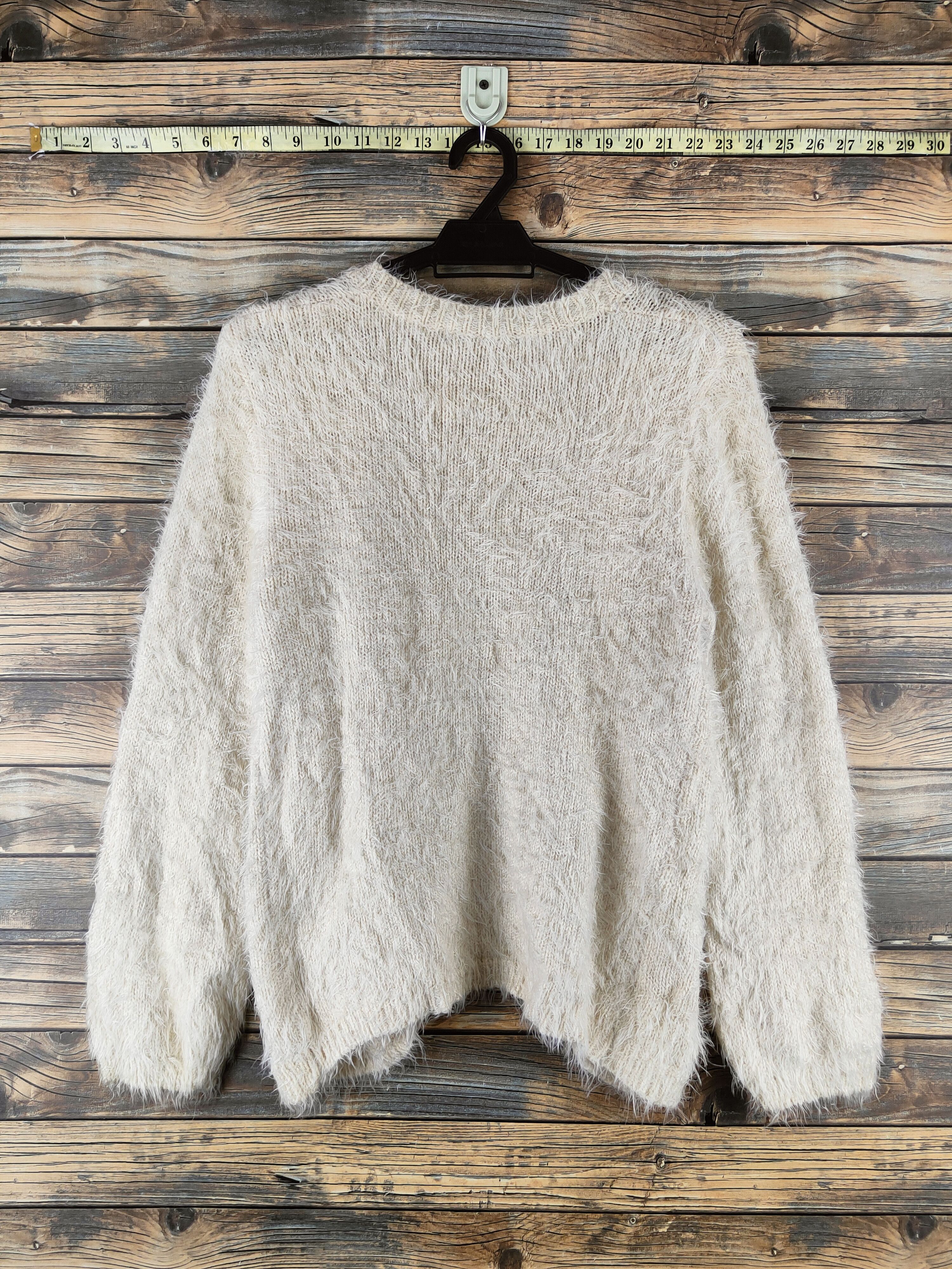 Japanese Brand DL Gorge Ivory Fur Mohair Knitwear Cardigans #46-499 Size S / US 4 / IT 40 - 7 Thumbnail