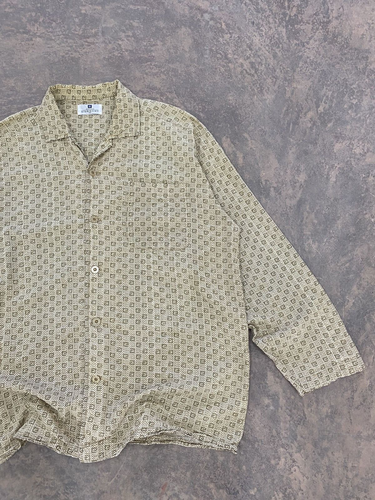 Givenchy CHIEF QUXIOTE Size US L / EU 52-54 / 3 - 3 Thumbnail