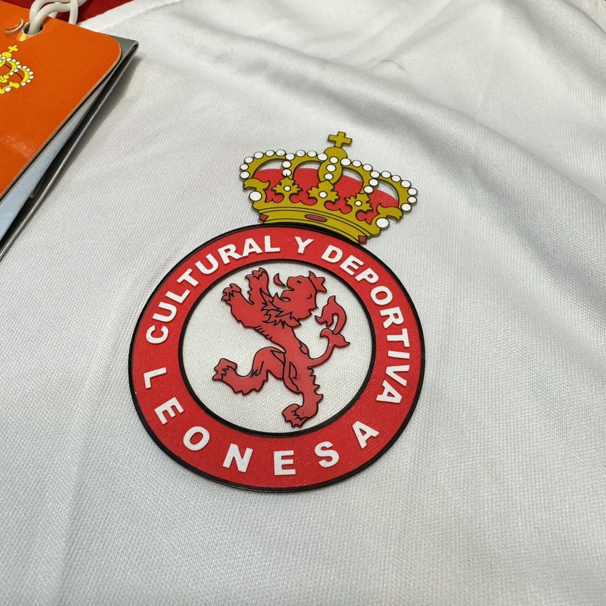 Hummel × Sports Specialties Deportiva Leonesa 17/18 player issue shirt #19 Yosuke 井手口揚介 Size US M / EU 48-50 / 2 - 5 Thumbnail
