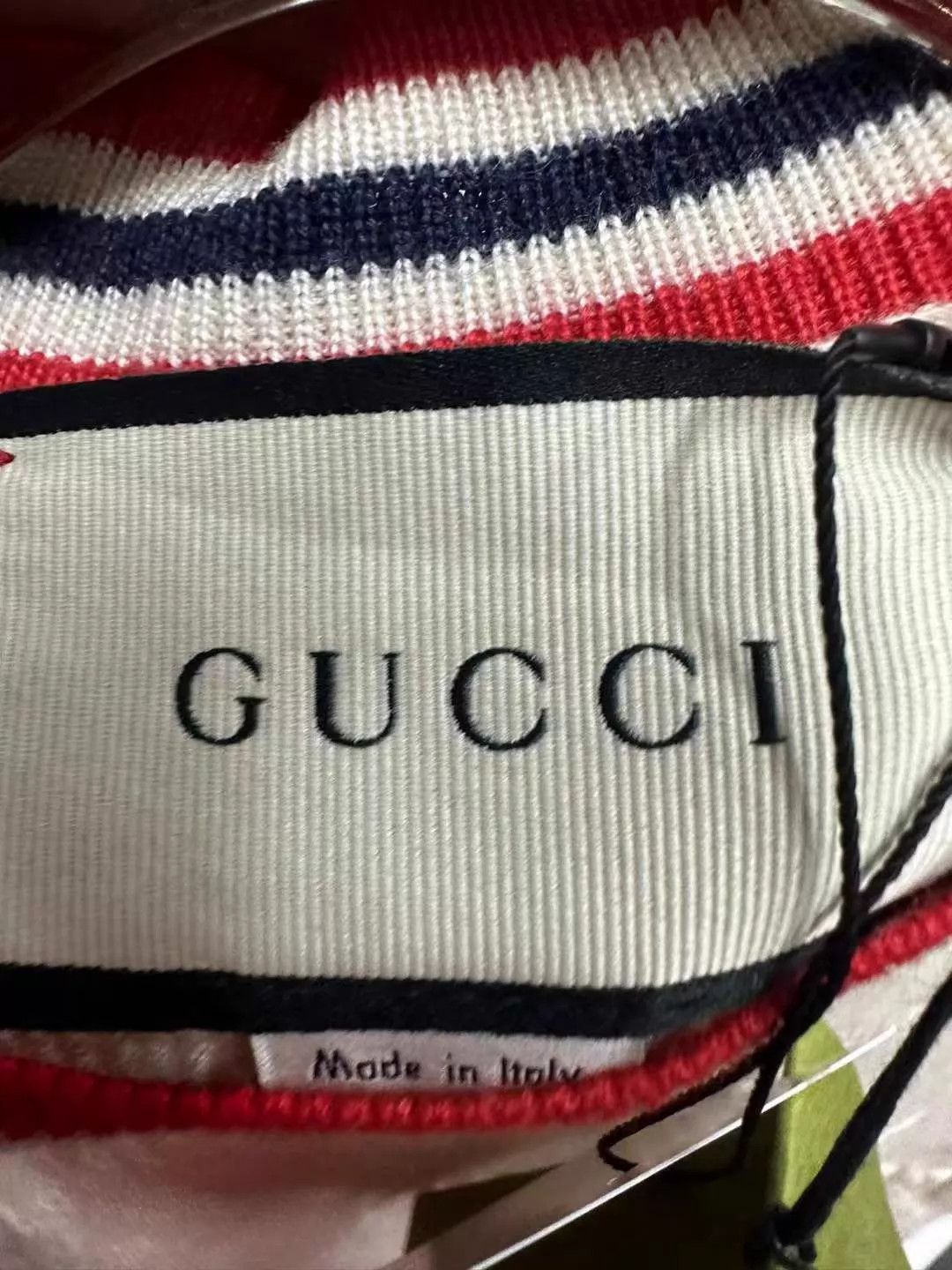 Gucci Gucci White Red GG All-Over Print Knit Short Sleeve XS NWT Size XS / US 0-2 / IT 36-38 - 2 Thumbnail