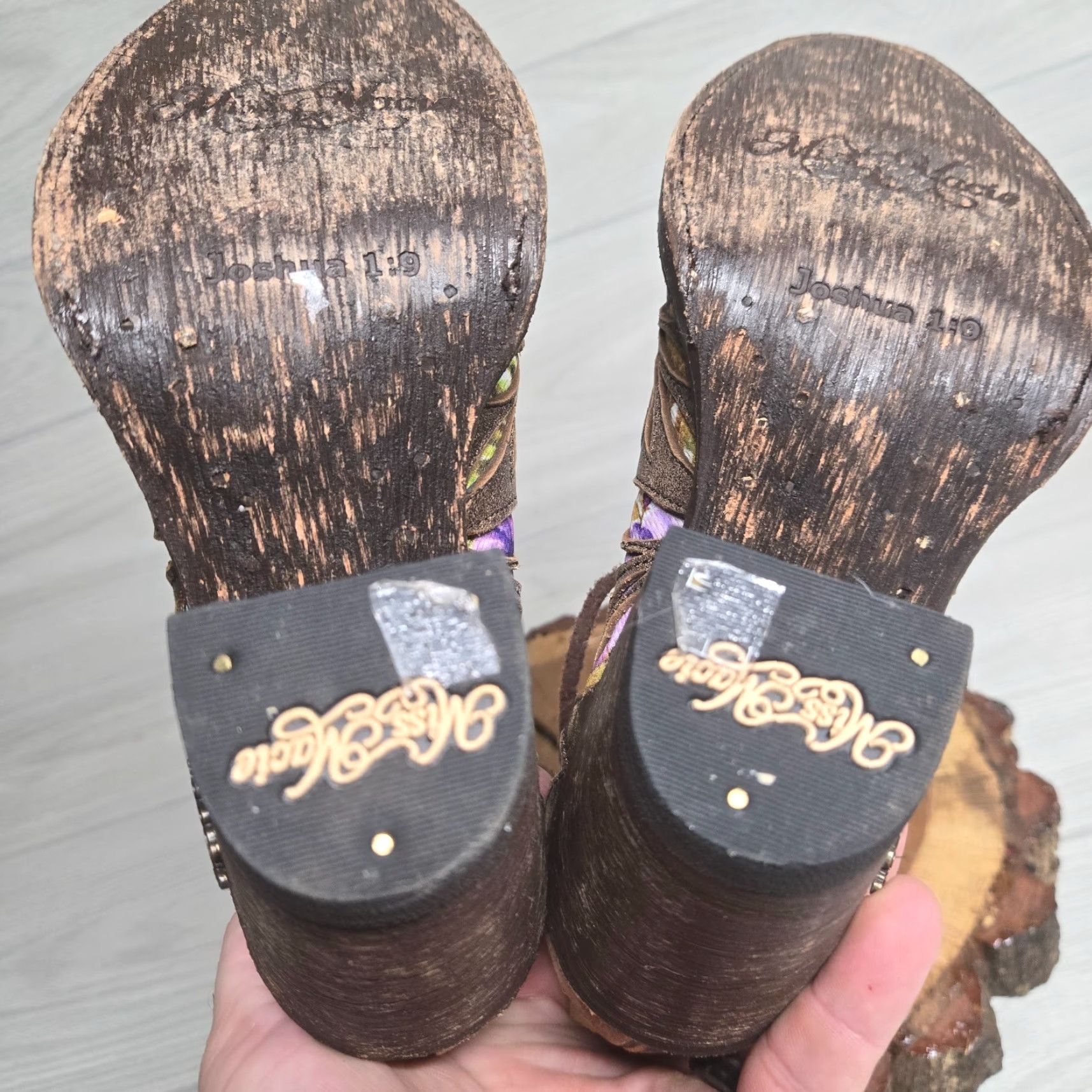 Vintage VINTAGE Miss Macie Leather Southwest Booties Women's Size 8 Brown Cowgirl Ankle Boots Southwestern Theme Block Heel Size US 8 / IT 38 - 7 Thumbnail