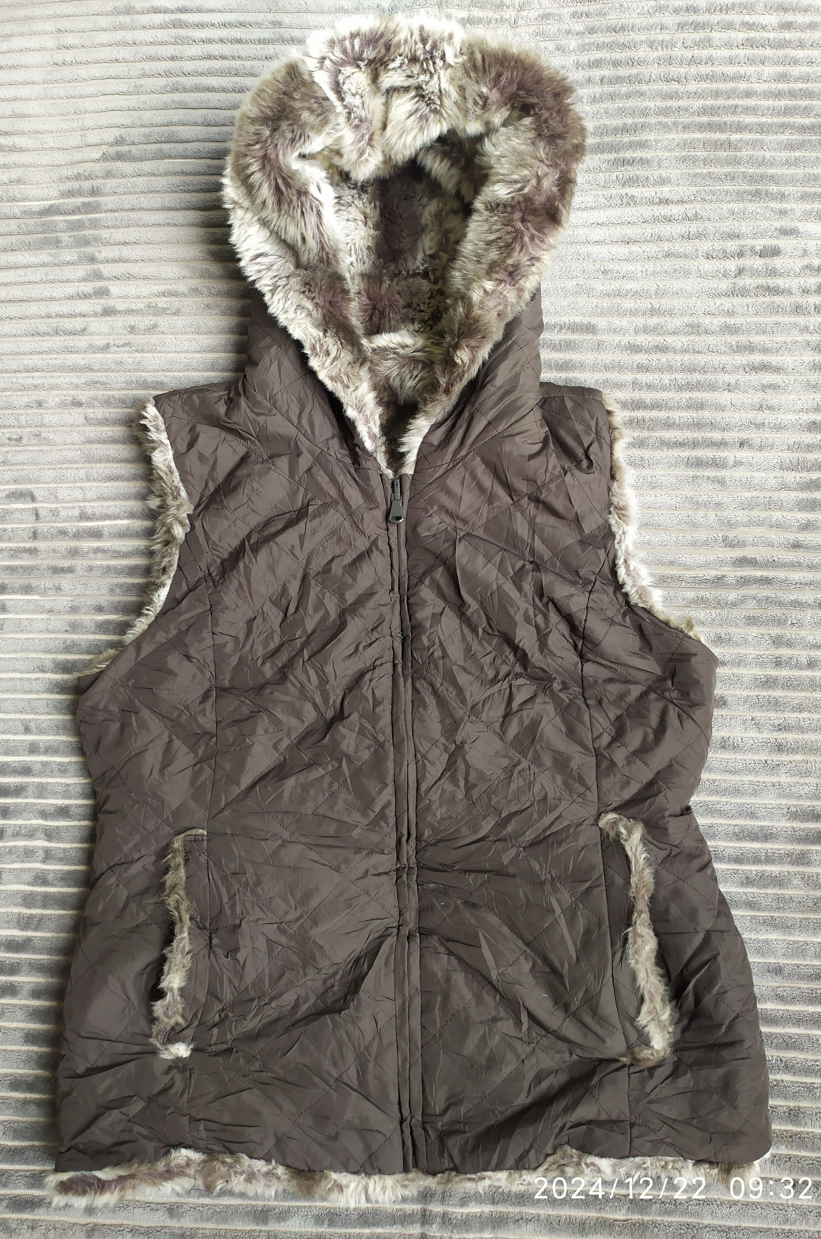 If Six Was Nine Japanese LGB ifsixwasnine style faux fur Reversible vest Size US M / EU 48-50 / 2 - 9 Thumbnail