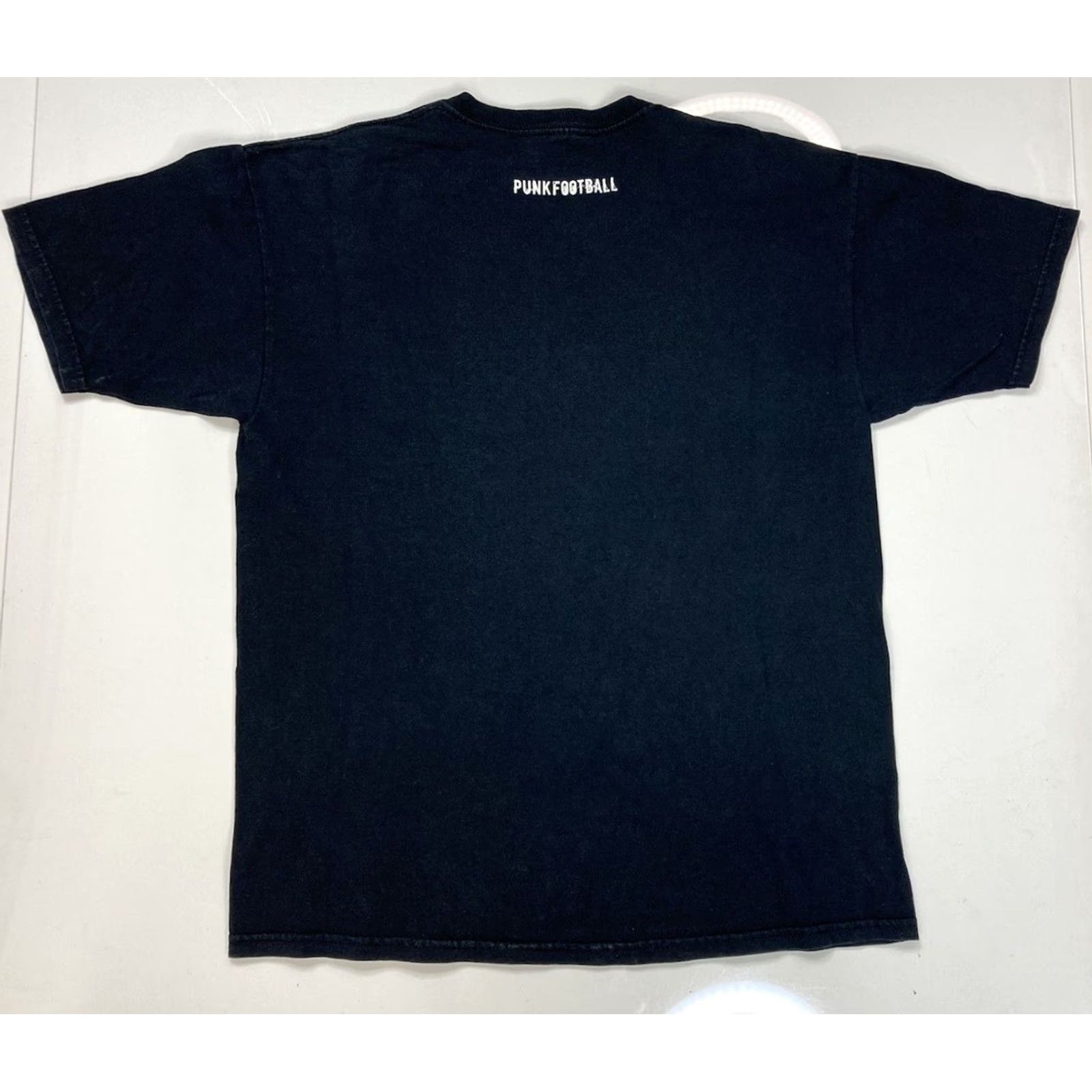 Vintage VINTAGE Punk Football Kaiser Chief 2007 Graphic T-shirt Men Large Black Soccer Size US L / EU 52-54 / 3 - 4 Thumbnail
