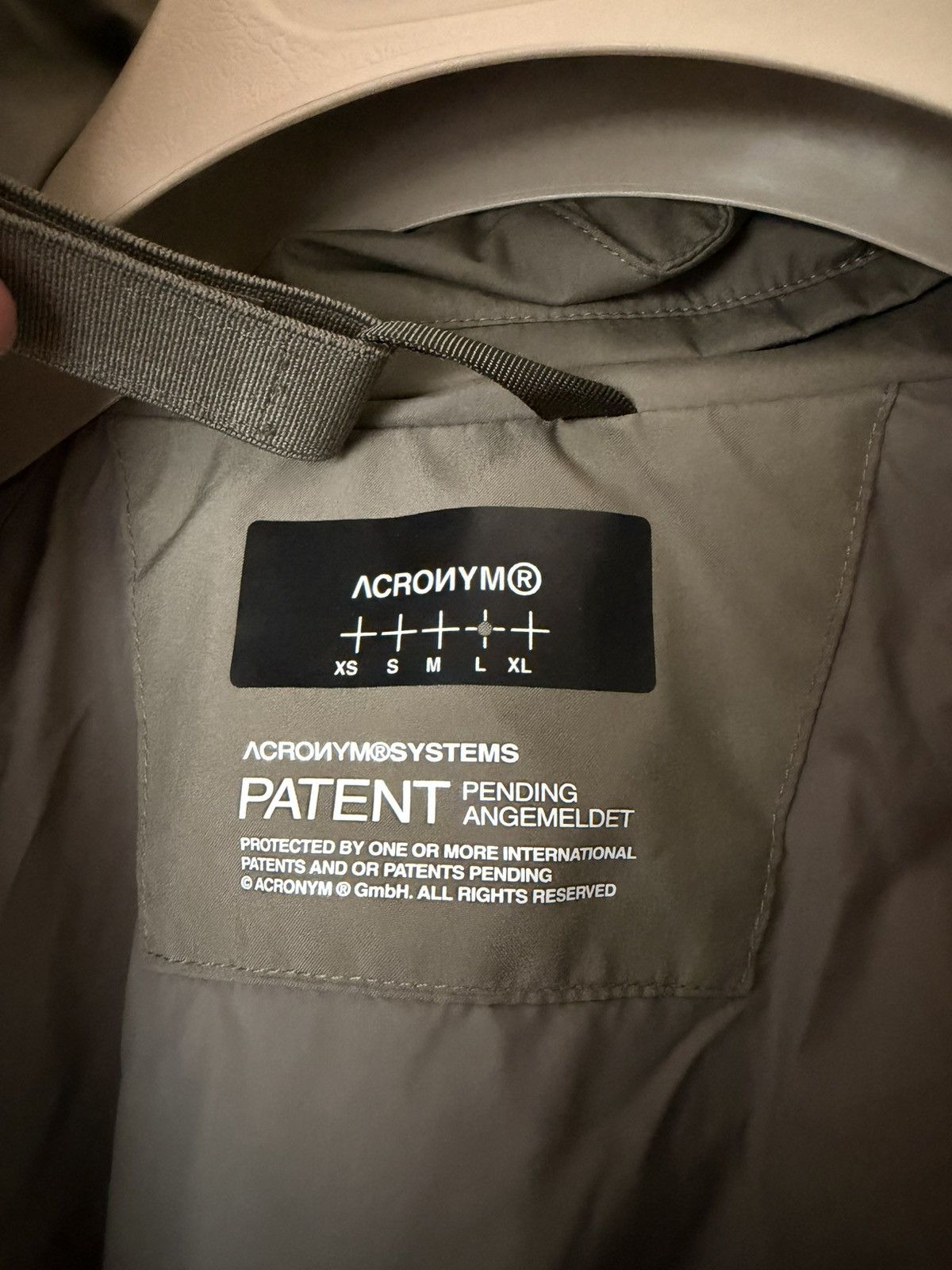 Acronym ACRONYM J119-WS Alpha Green L Size US L / EU 52-54 / 3 - 5 Thumbnail