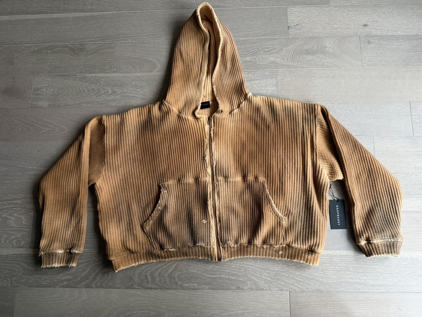 The GV Gallery SMALL WAFFLE THERMAL ZIP UP GV GALLERY RASPBERRY HILLS ❤️✅ Size US S / EU 44-46 / 1 - 1 Thumbnail