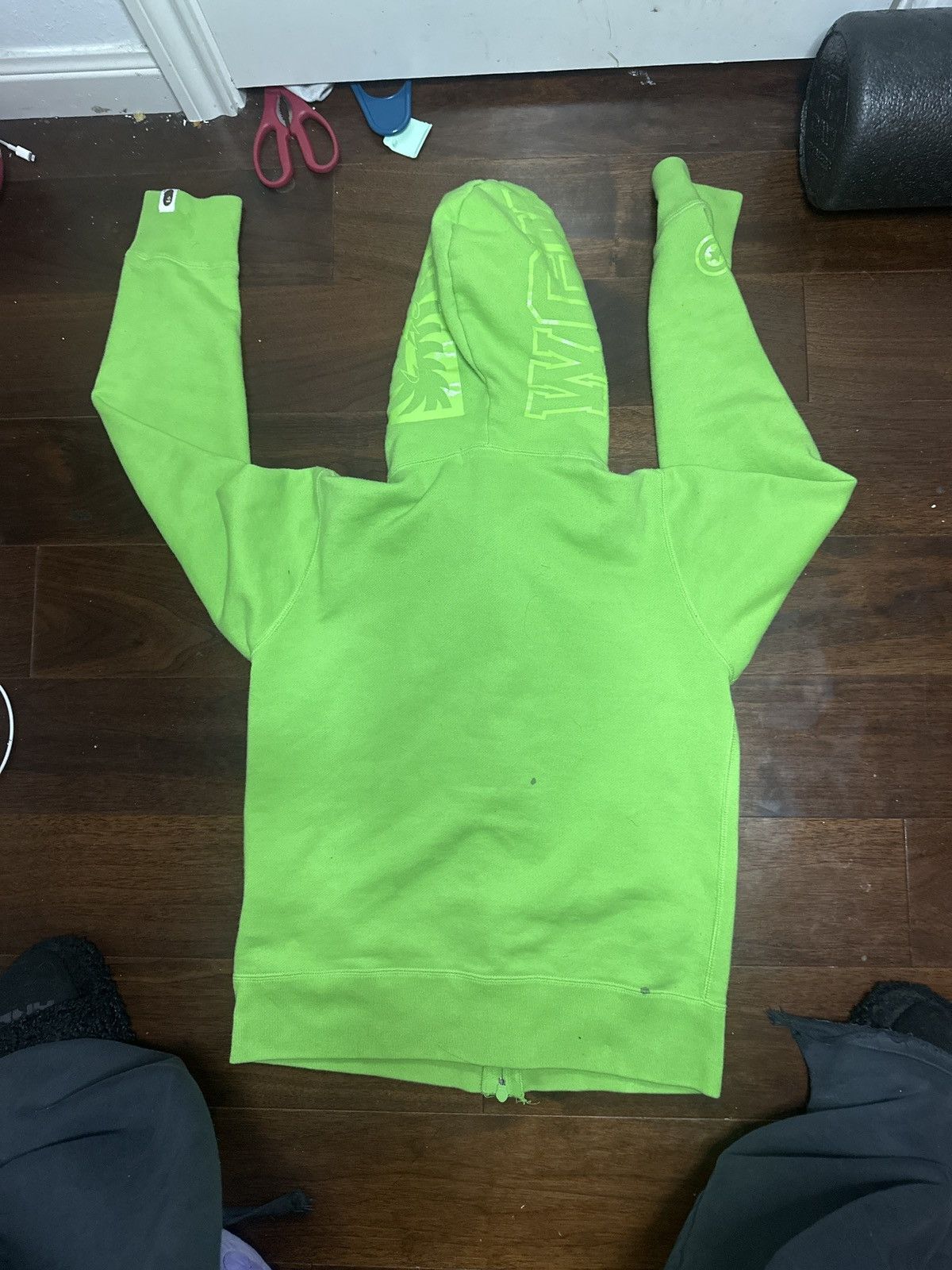 Bape BAPE neon color shark Full zip Hoodie Size US S / EU 44-46 / 1 - 4 Thumbnail