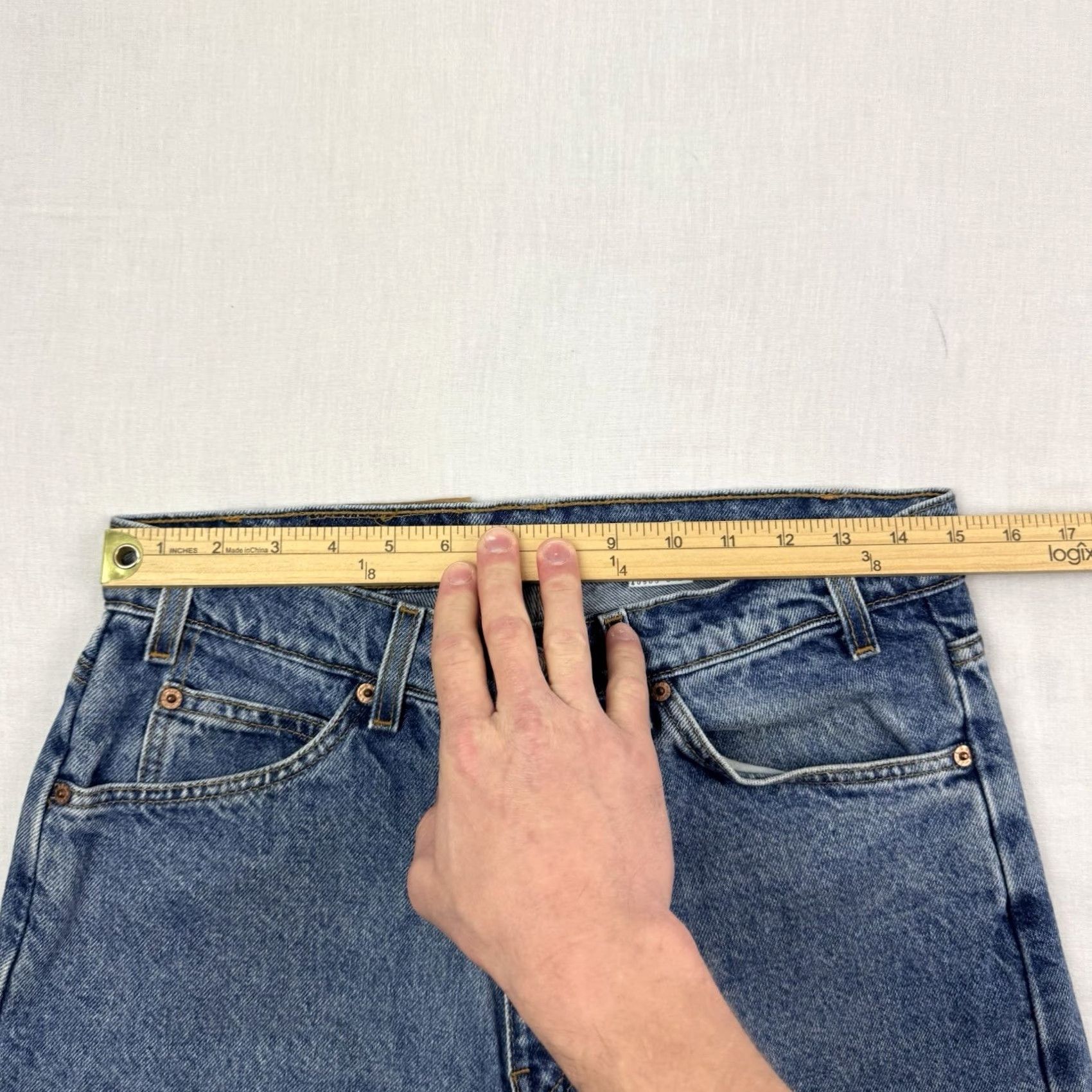 Levi's VINTAGE Levi's 505 Jeans Adult 32x30 Orange Tab Regular Straight Leg Denim 90s Mens Jeans Size US 32 / EU 48 - 6 Thumbnail