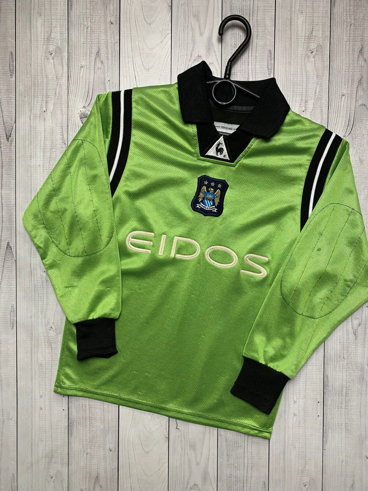 Vintage Vintage Manchester City soccer jersey rare goalkeeper kids Size US XS / EU 42 / 0 - 1 Thumbnail