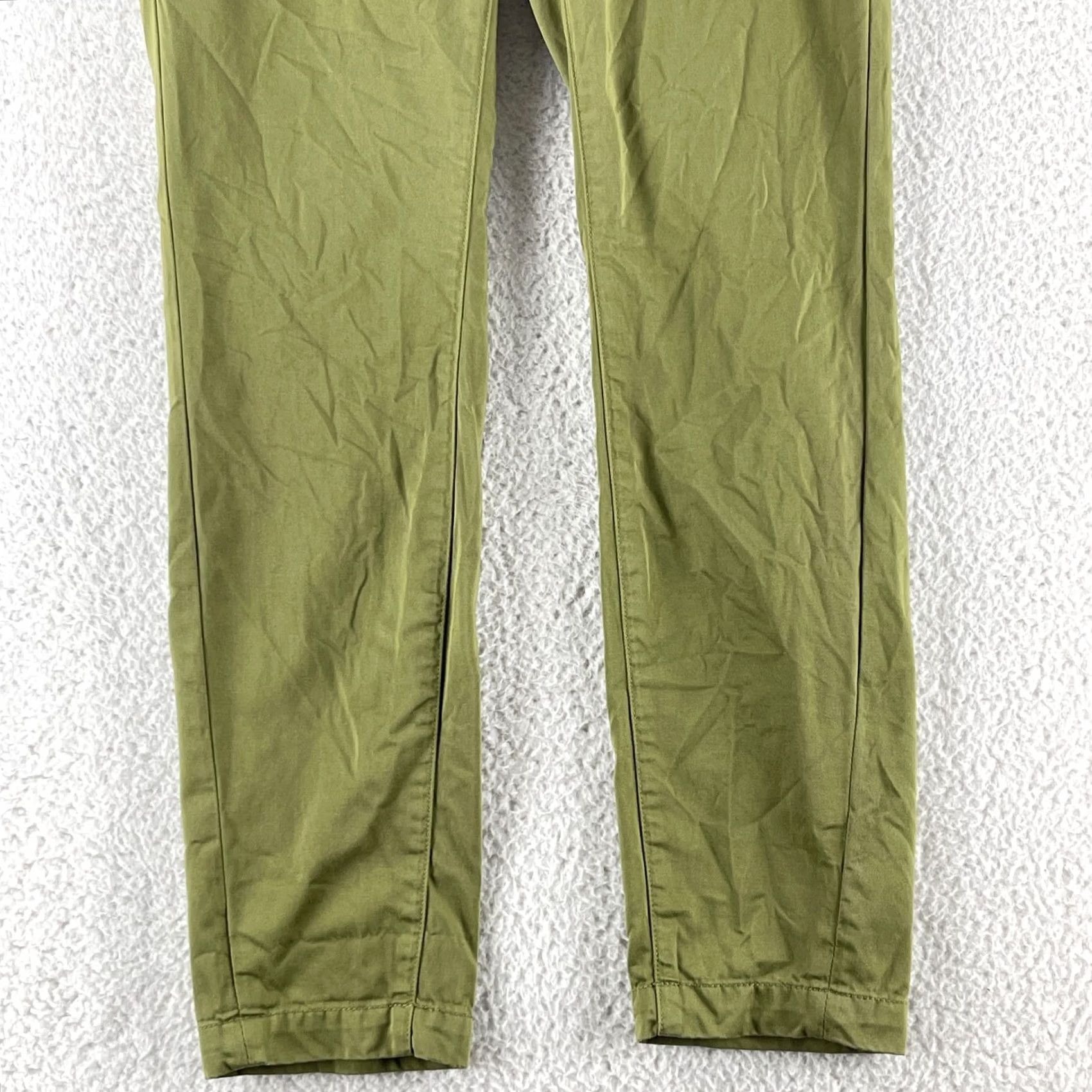 Rag & Bone rag & bone Straight Chino Pants Womens Size 25 Green Mid-Rise Casual Lightweight Pants Womens Green 25 Mid-Rise Chino Straight Bags? Size 42" / US 20 - 3 Thumbnail